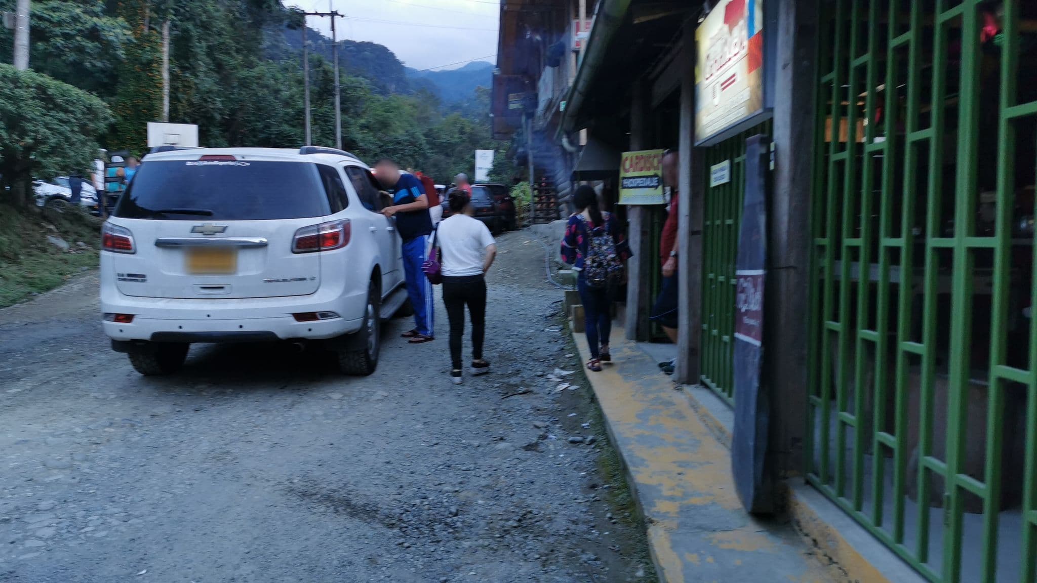 Street view near Hospedaje Cardisch, Santa Rosa de Cabal — © yoagonfe (CC BY-SA · Mapillary)
