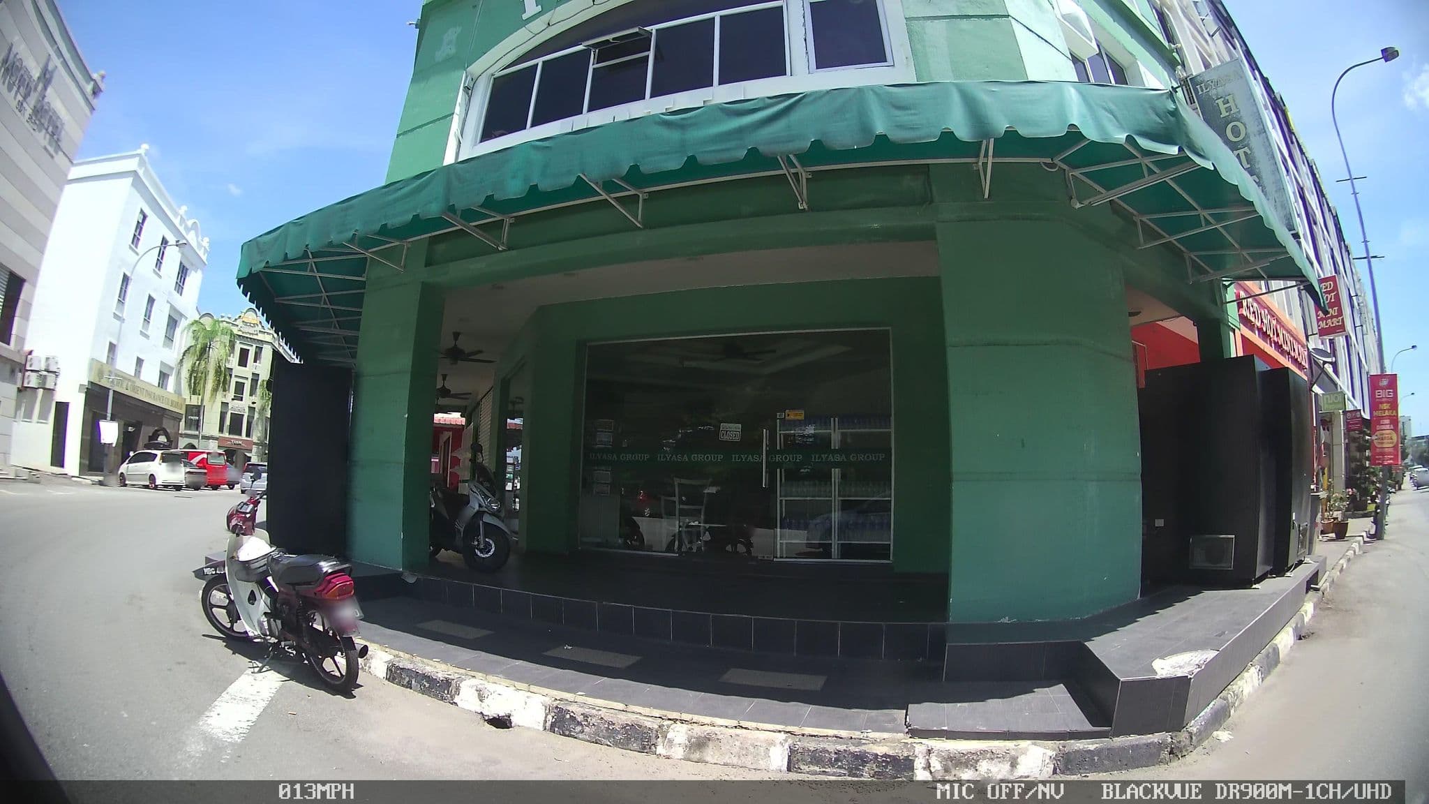 Street view near Pinky Hotel, Malacca — © kaart_3 (CC BY-SA · Mapillary)