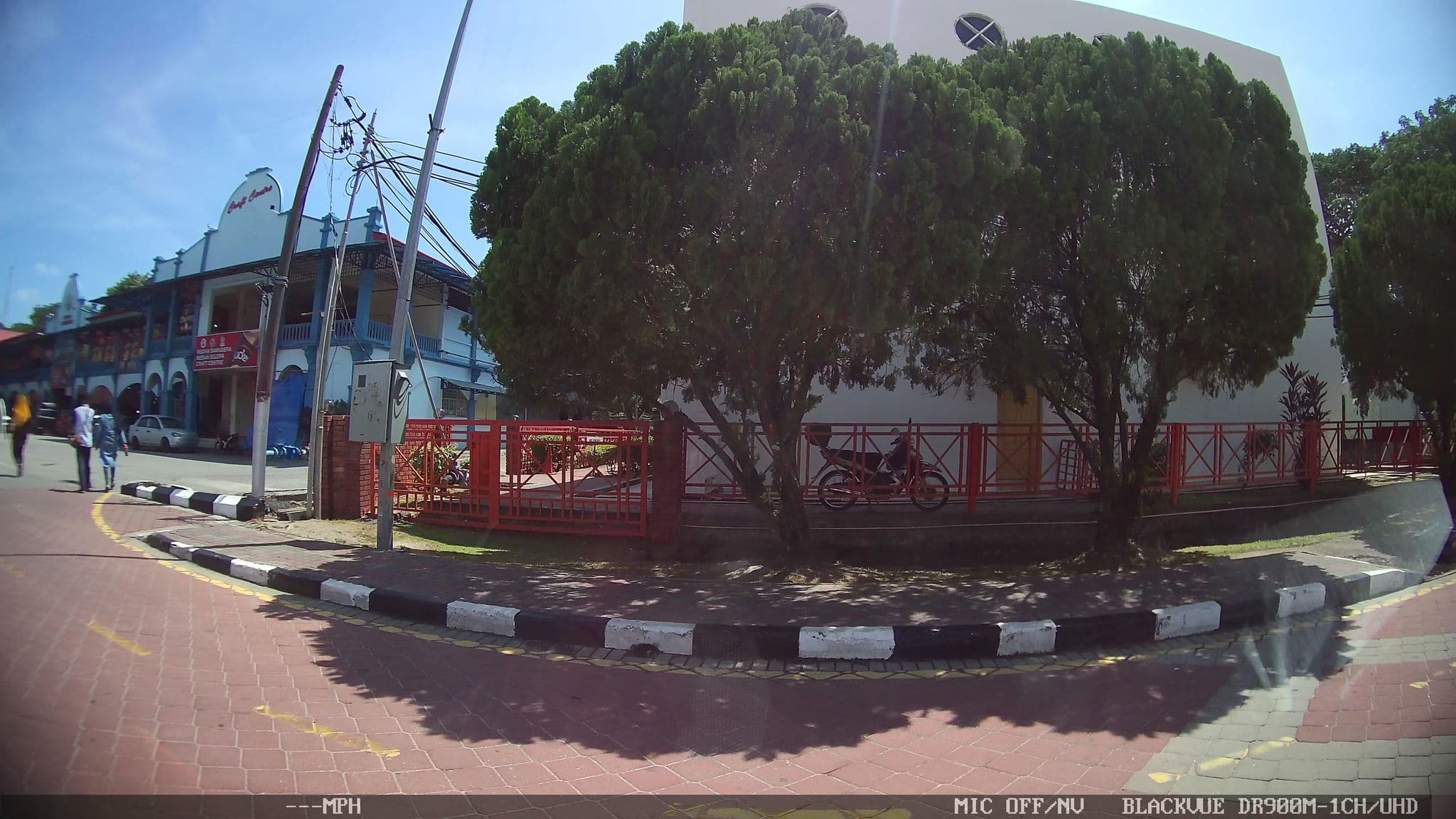 Street view near Hotel Momok, Malacca — © kaart_3 (CC BY-SA · Mapillary)