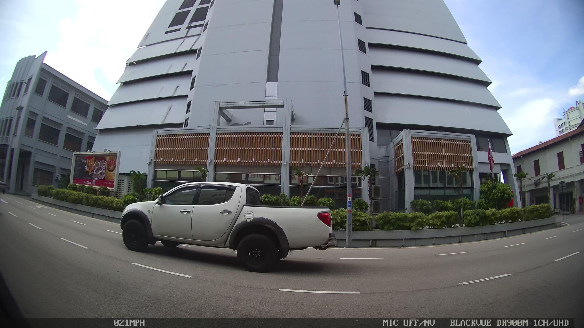Street view near Room 1605, Renaissance Melaka Hotel, Malacca — © kaart_3 (CC BY-SA · Mapillary)