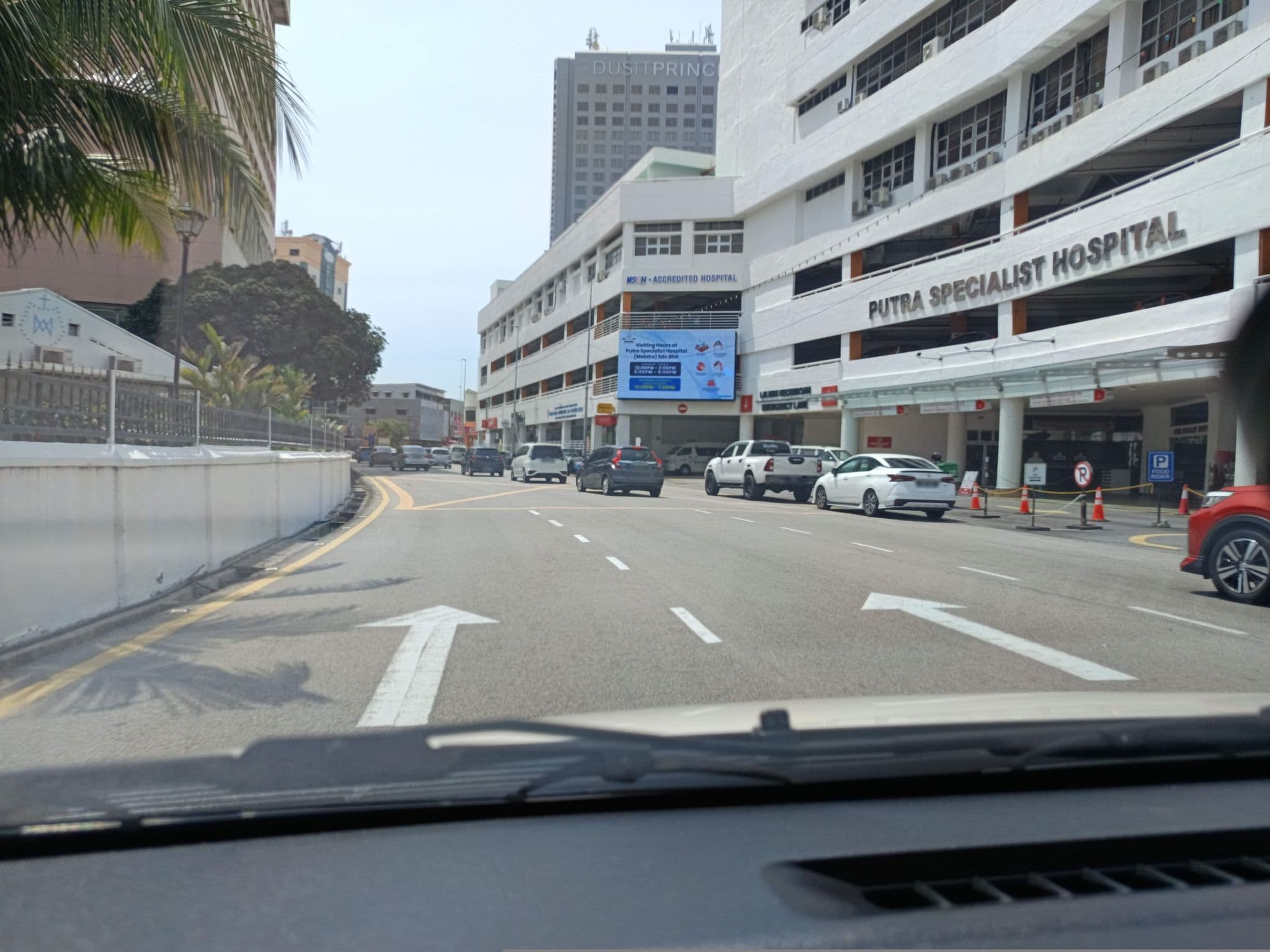 Street view near Piccolo hotel, Malacca — © YikQin (CC BY-SA · Mapillary)
