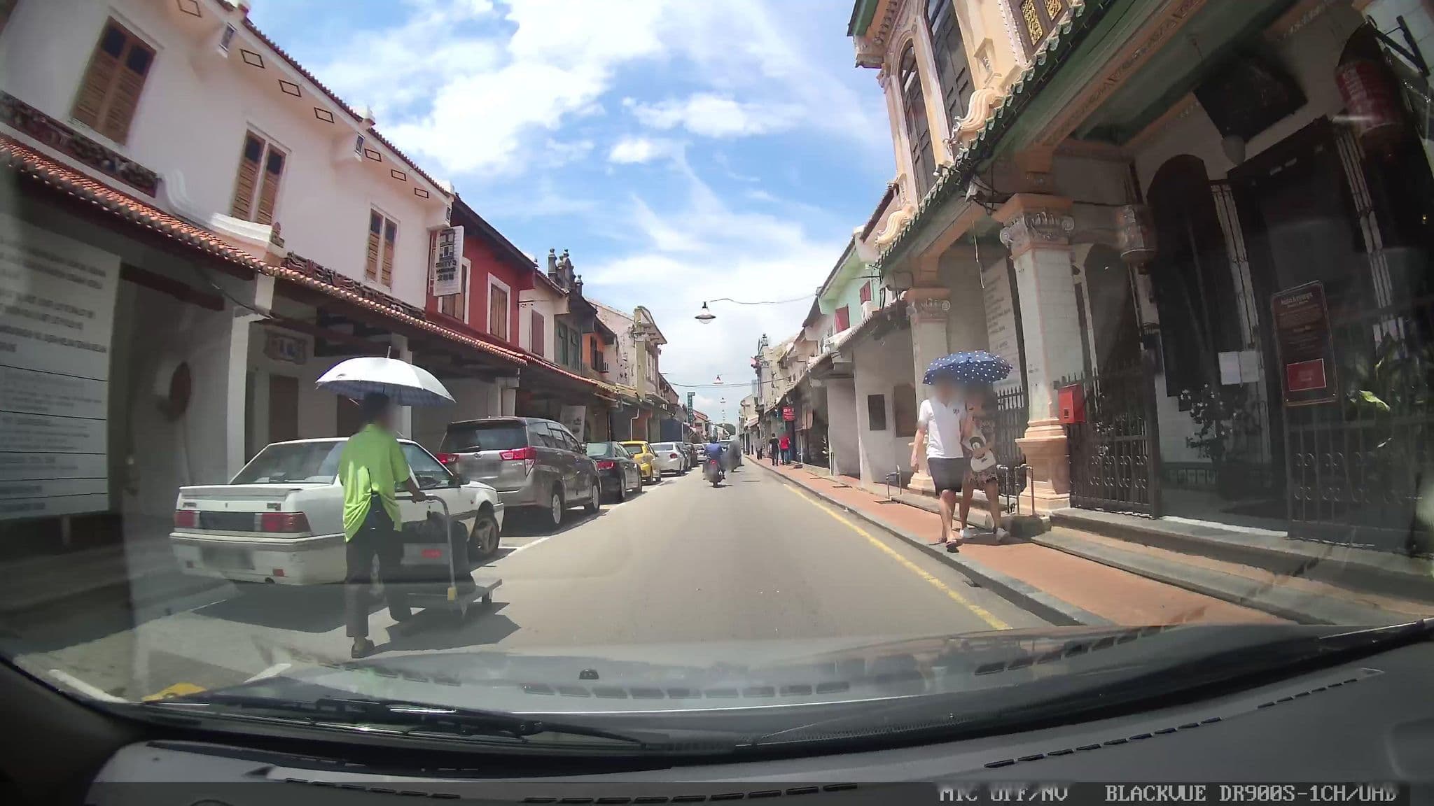 Street view near Cafe 1511 Guest House Attic Room 2, Malacca — © grobin (CC BY-SA · Mapillary)