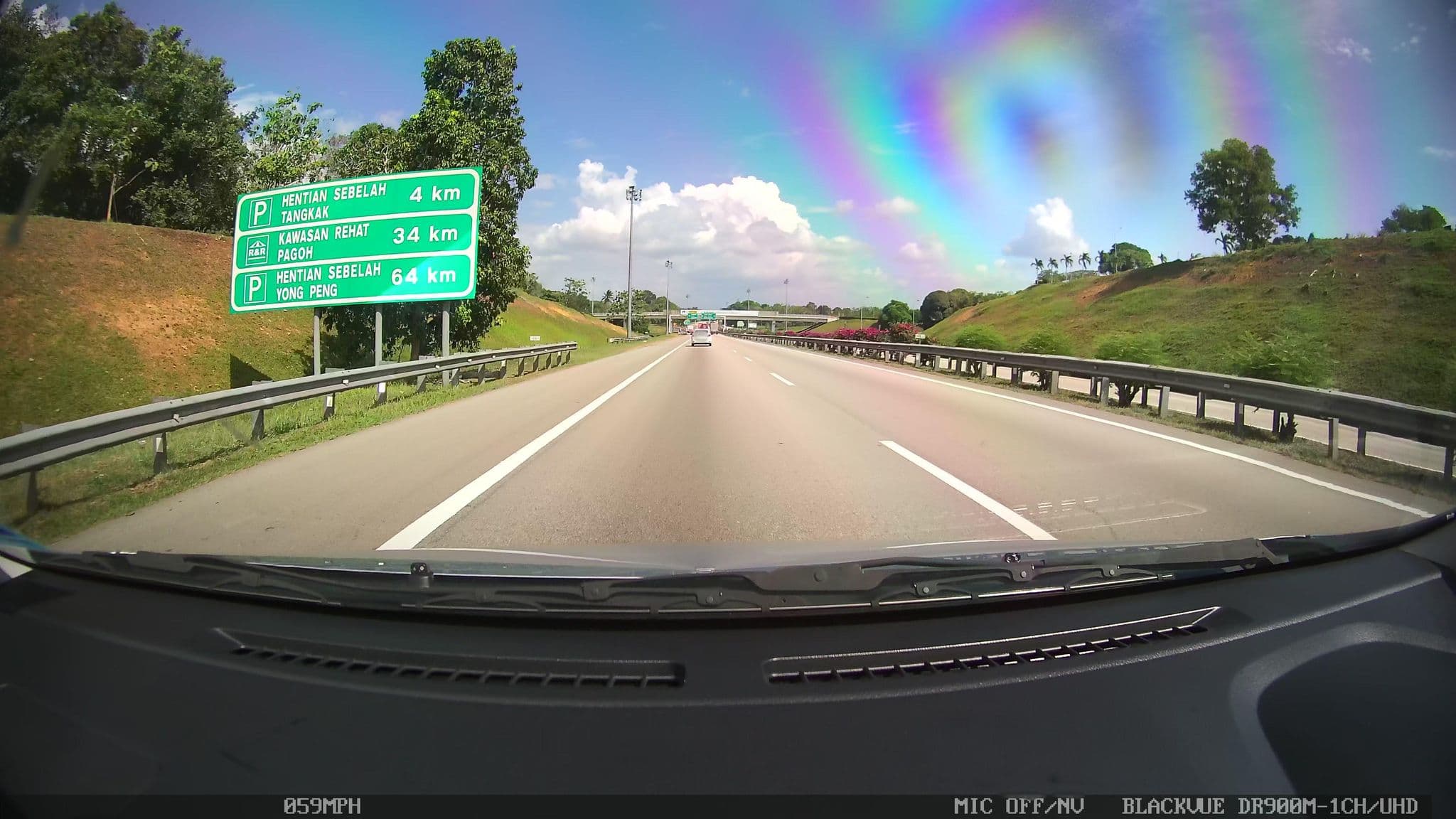 Street view near Sri Ledang Hotel, Tangkak — © kaart5 (CC BY-SA · Mapillary)