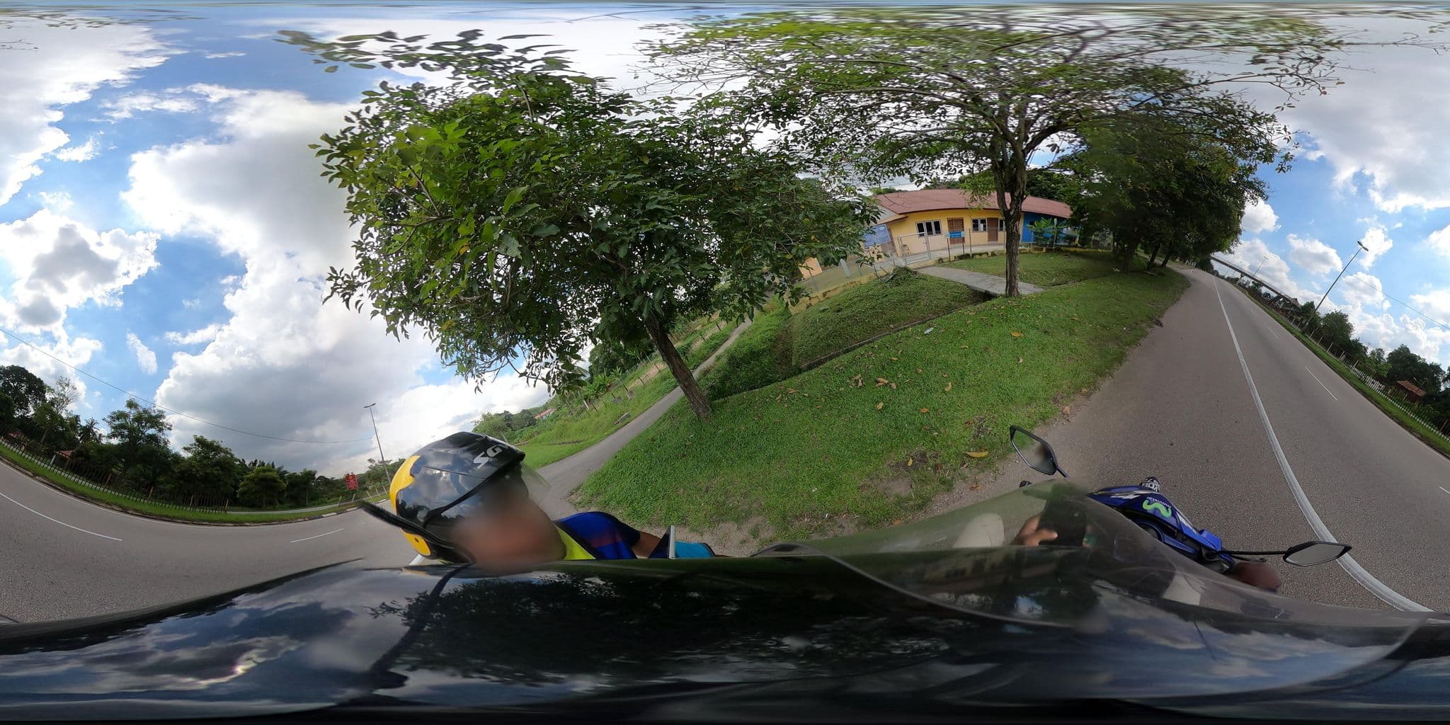 Street view near Rumah Traditional Paya Rumput, Rembia — © yoi (CC BY-SA · Mapillary)