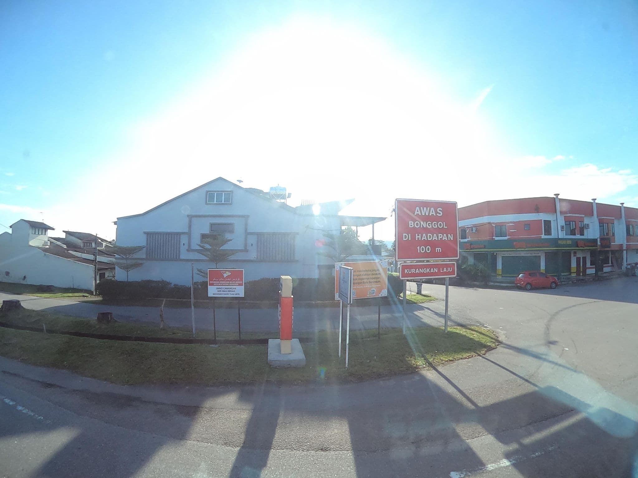 Street view near Hotel 906 Melaka Airport, Batu Berendam — © rgtm_ryuiki (CC BY-SA · Mapillary)