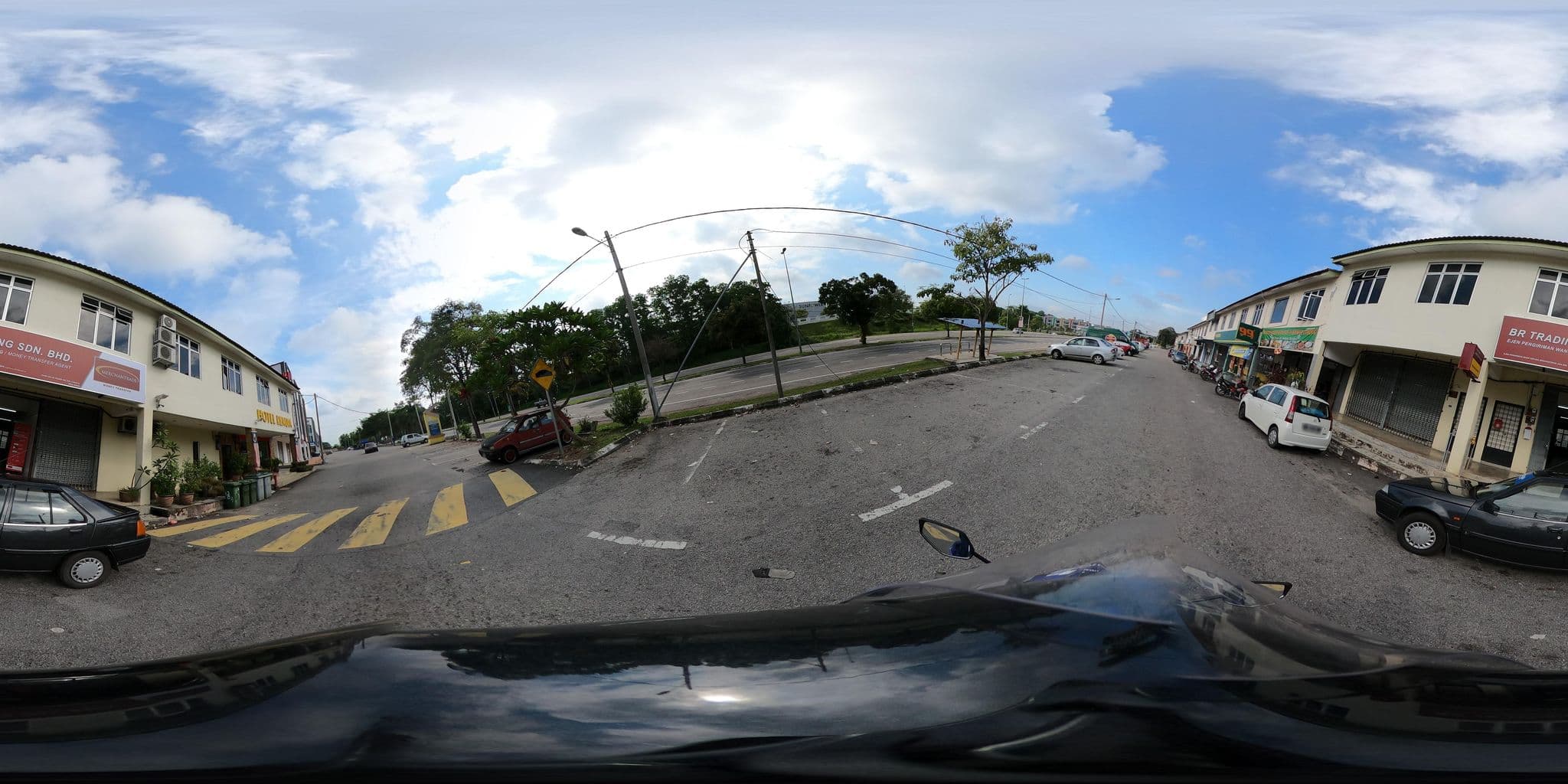 Street view near Hotel Rembia, Rembia — © yoi (CC BY-SA · Mapillary)