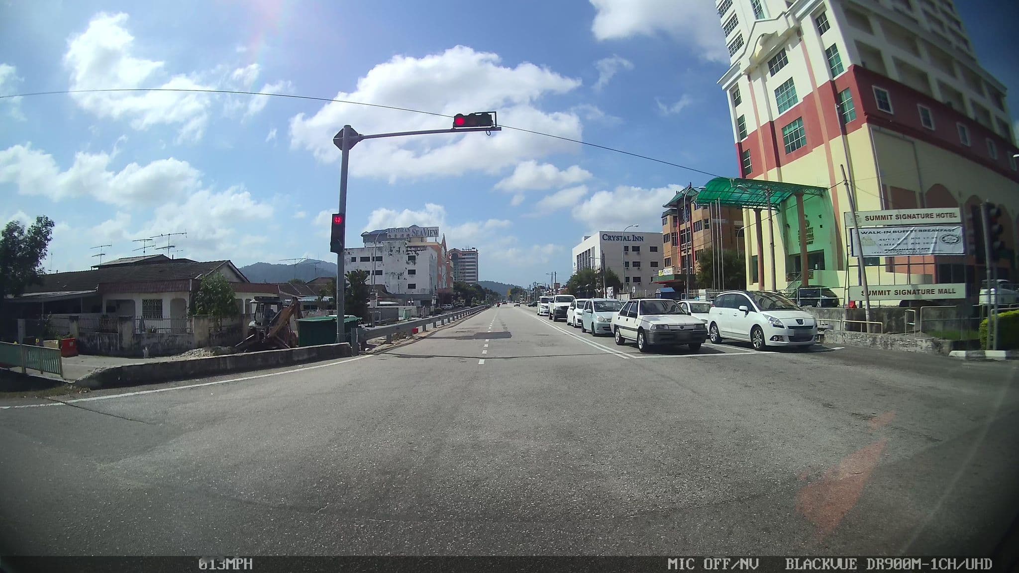 Street view near The Summit Hotel Bp, Batu Pahat — © kaart5 (CC BY-SA · Mapillary)