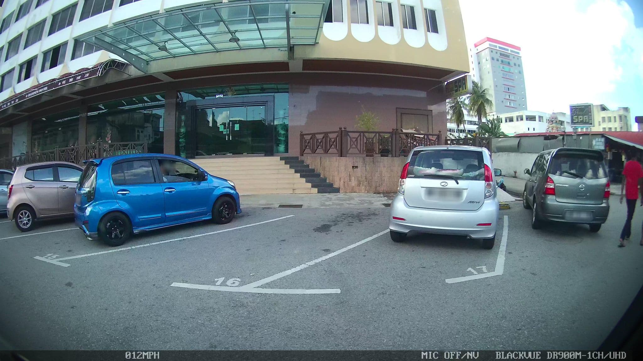 Street view near gold garden @ garden hotel, Batu Pahat — © kaart5 (CC BY-SA · Mapillary)