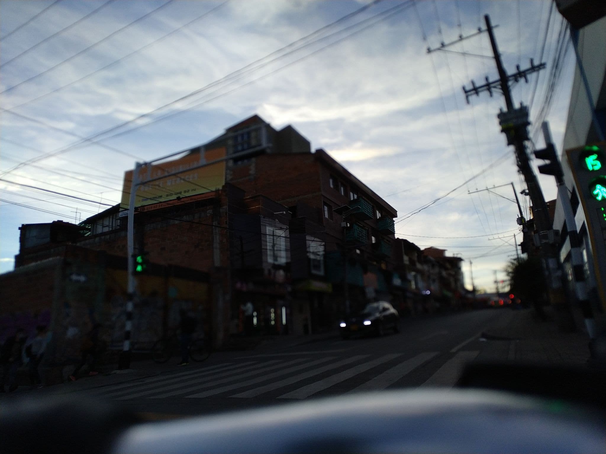 Street view near Confort boutique, Rionegro — © mian (CC BY-SA · Mapillary)
