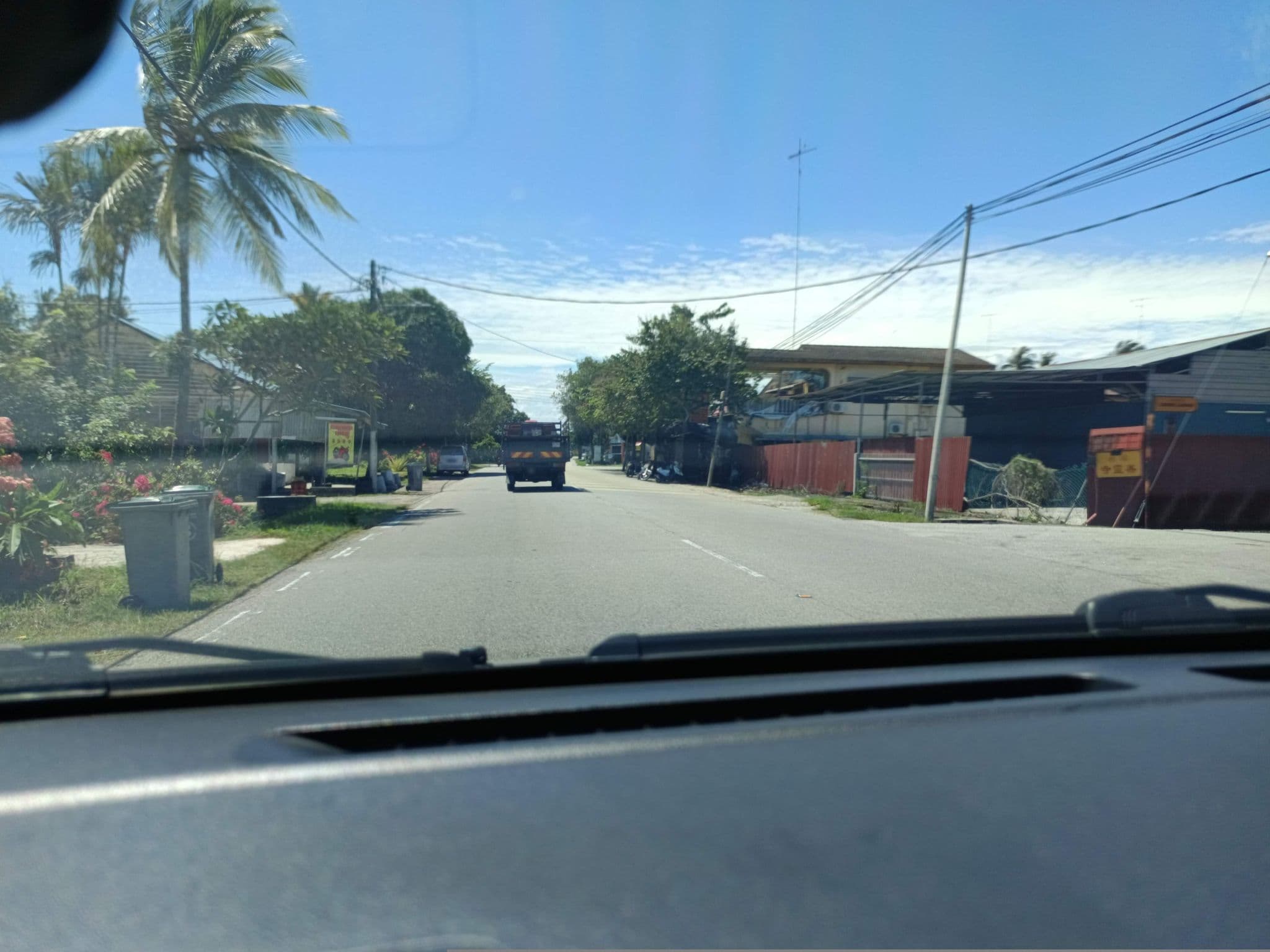 Street view near Homestay Al-Hidayah, Muar — © YikQin (CC BY-SA · Mapillary)