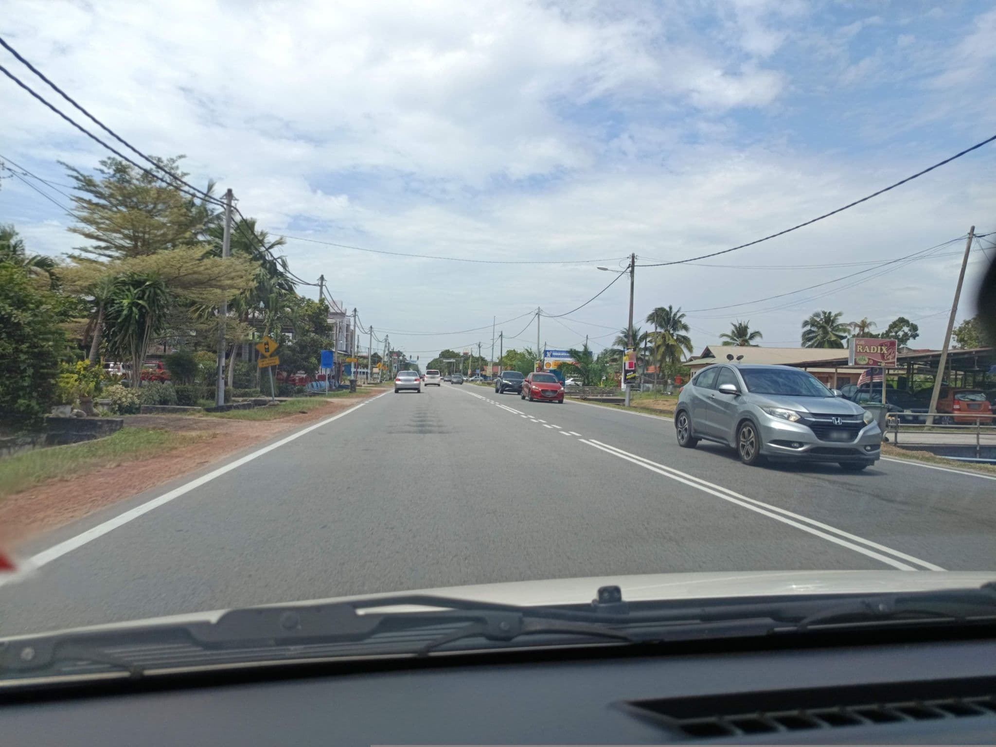 Street view near Hotel The Tree, Muar — © YikQin (CC BY-SA · Mapillary)