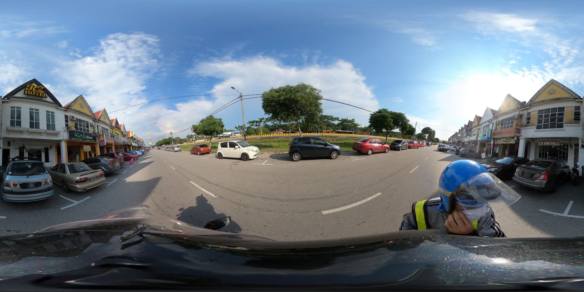 Street view near RZ hotel, Parit Raja — © yoi (CC BY-SA · Mapillary)