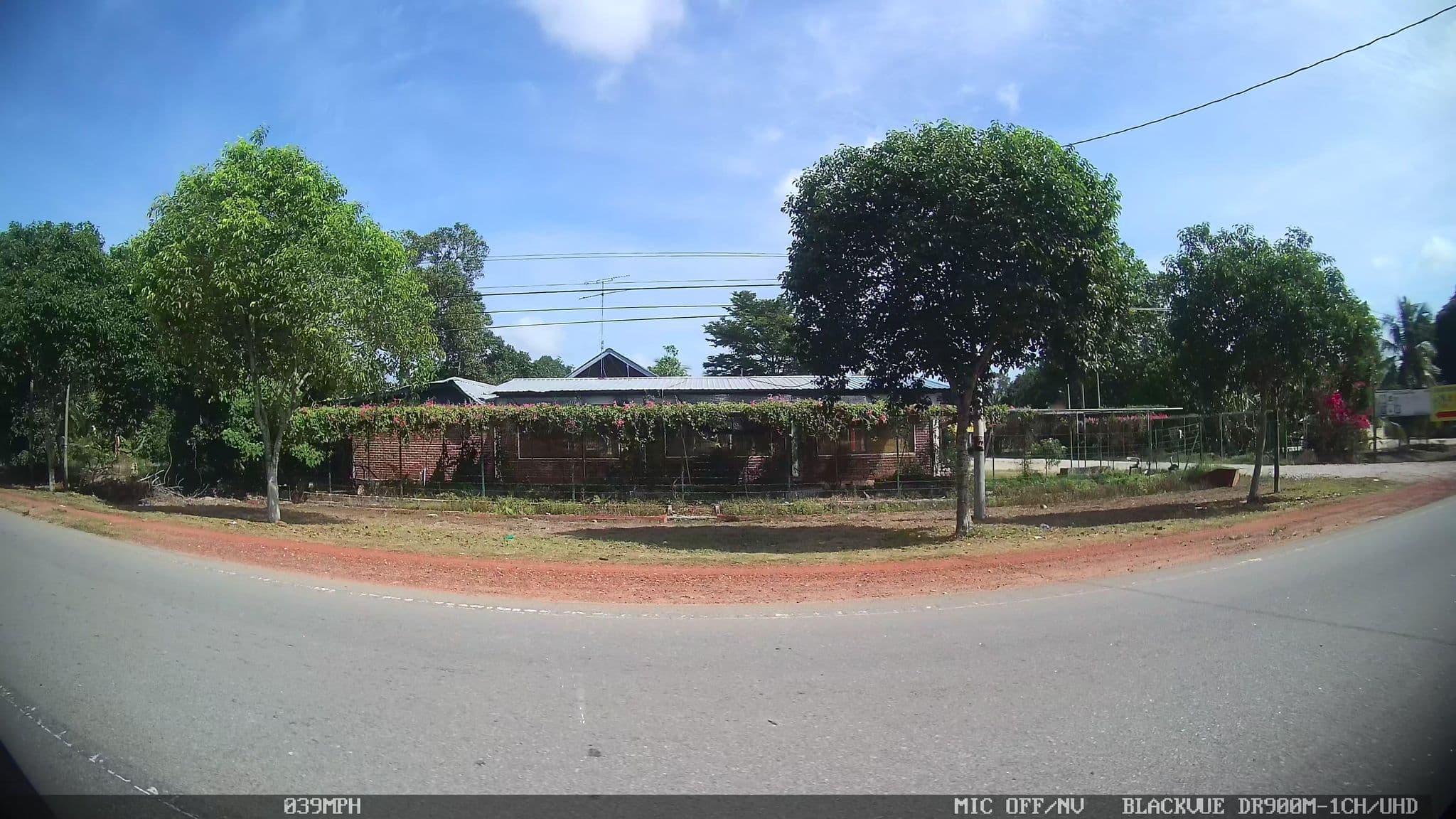 Street view near Pusat Rehat & Santai Ummah, Senggarang — © kaart5 (CC BY-SA · Mapillary)