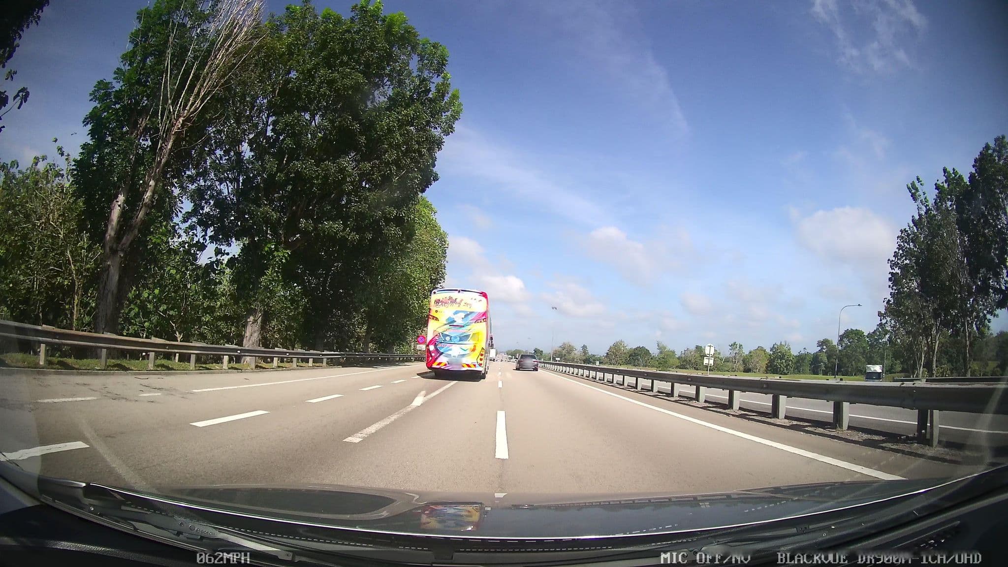 Street view near Grand Beach Motel, Pantai Cenang, Yong Peng — © kaart_3 (CC BY-SA · Mapillary)