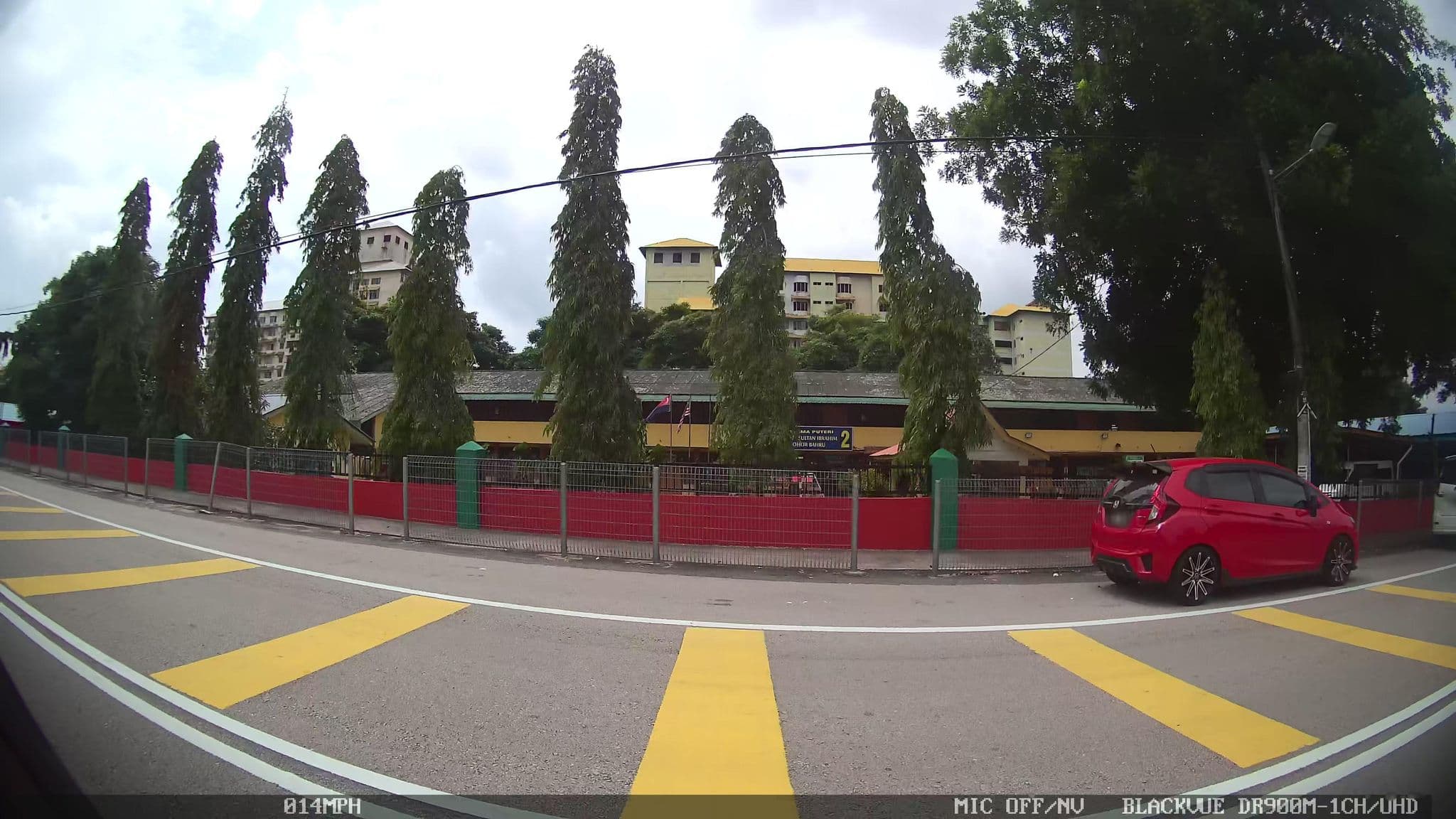 Street view near SIGS Hostel 2, Johor Bahru — © kaart_3 (CC BY-SA · Mapillary)