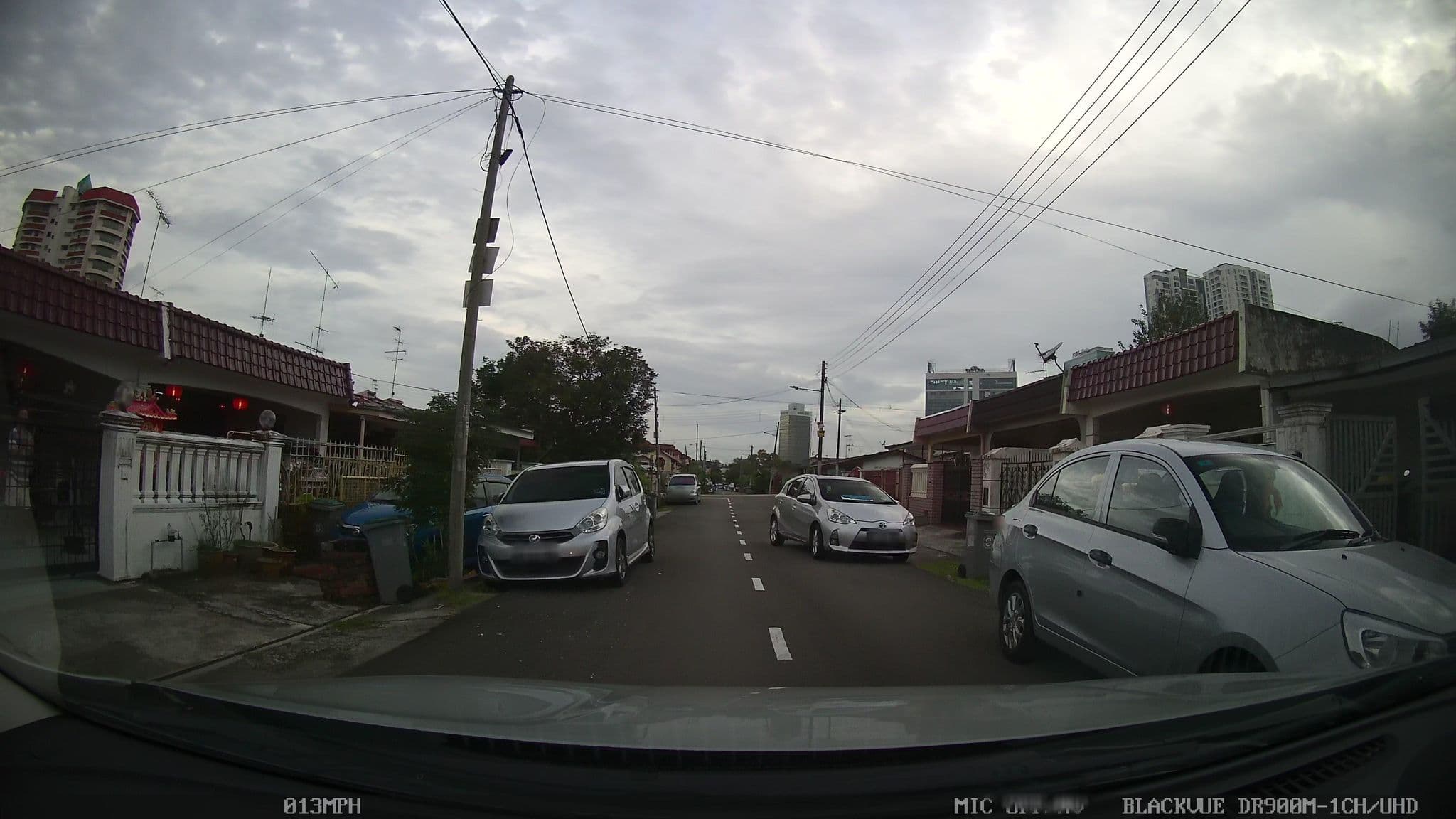 Street view near Swimming Pool, Johor Bahru — © kaart_3 (CC BY-SA · Mapillary)