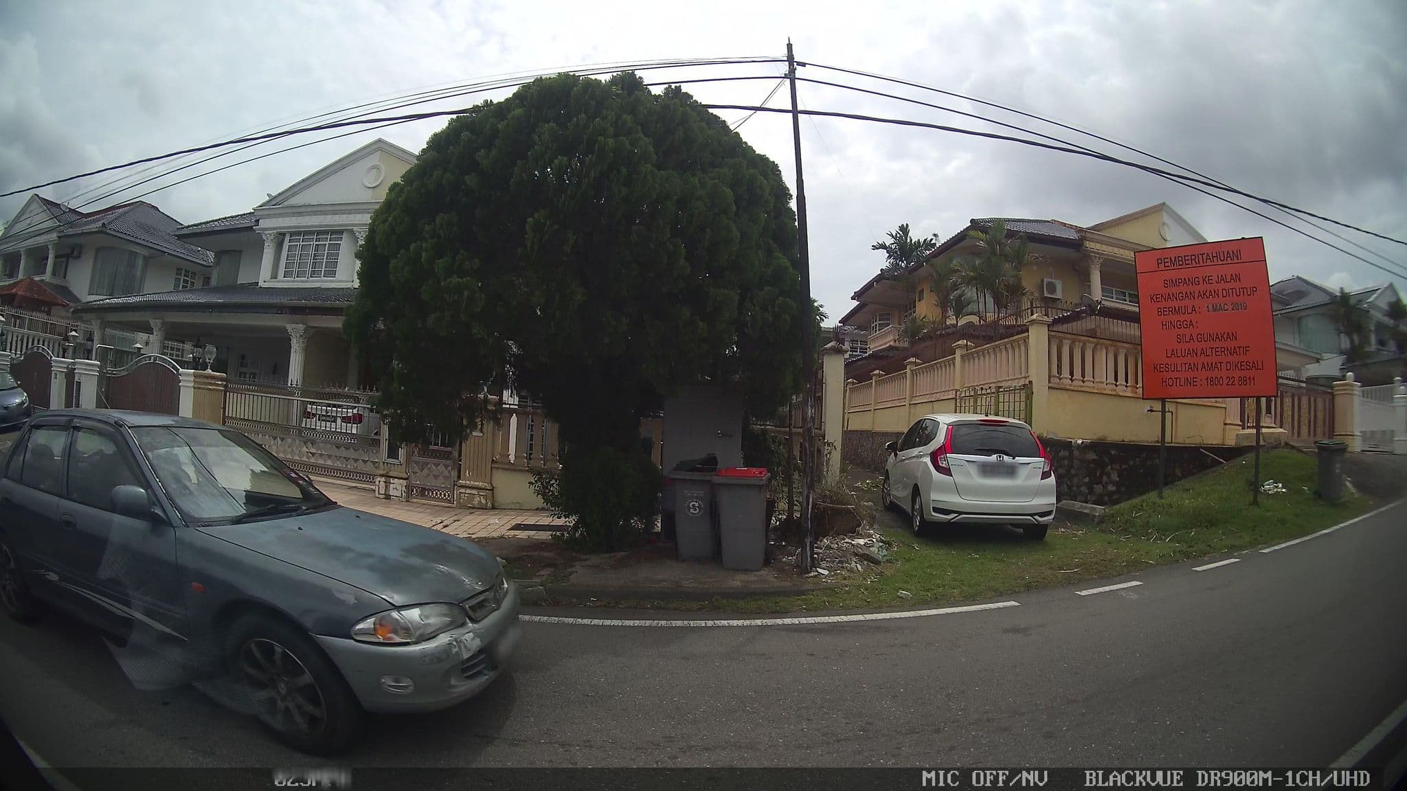 Street view near One Stop Service Center MJB, Kampung Larkin Lama — © kaart5 (CC BY-SA · Mapillary)