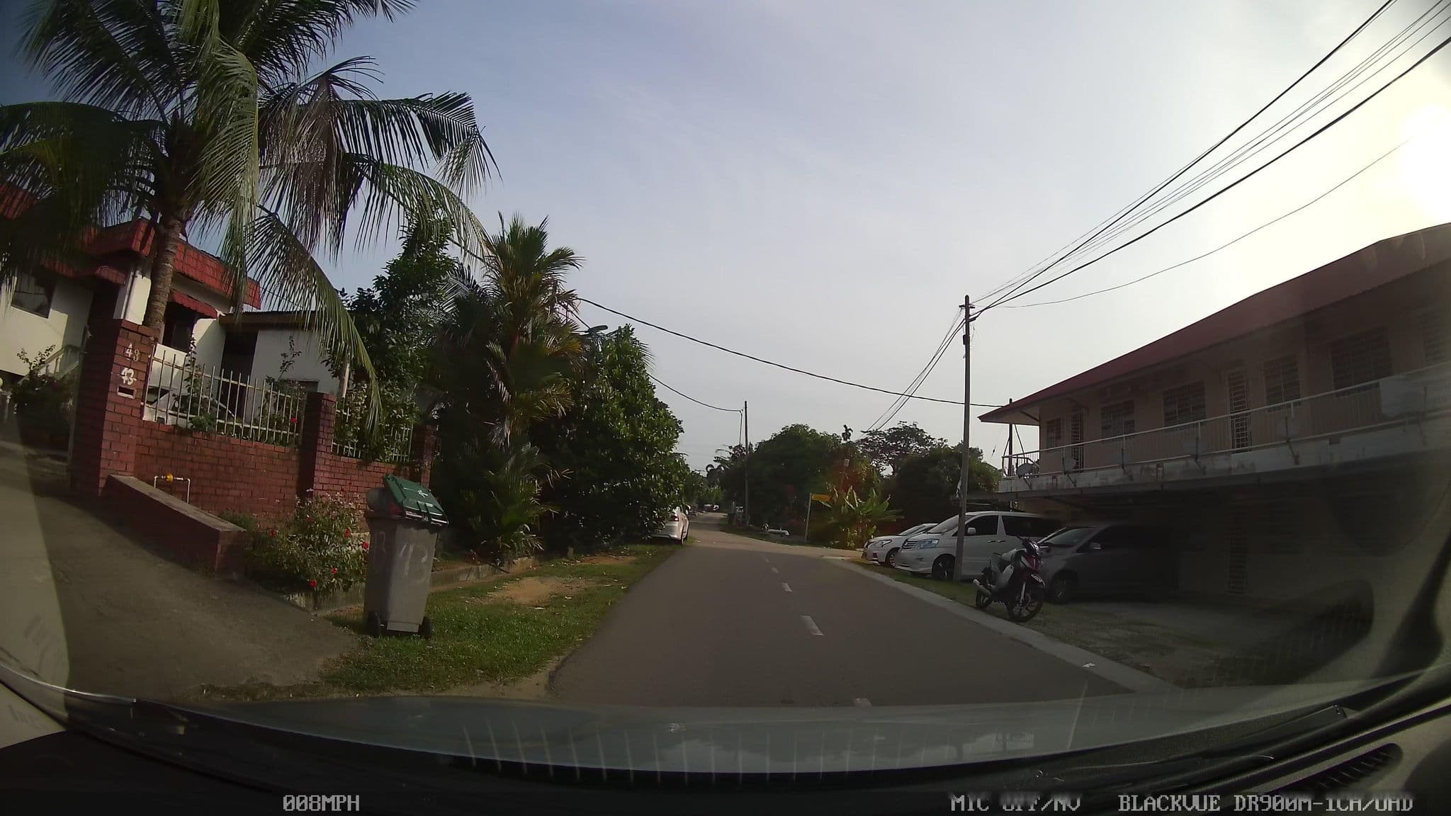 Street view near Homestay & Rumah Tamu Seri Murni, Kampung Larkin Lama — © kaart_3 (CC BY-SA · Mapillary)
