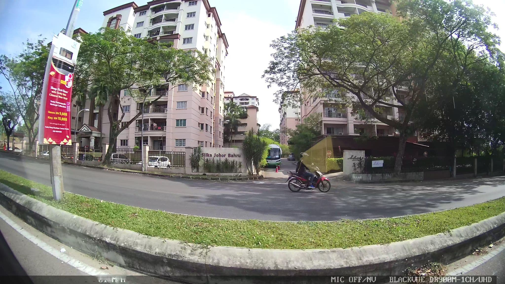 Street view near Silka Johor Bahru, Pelentong — © kaart_3 (CC BY-SA · Mapillary)