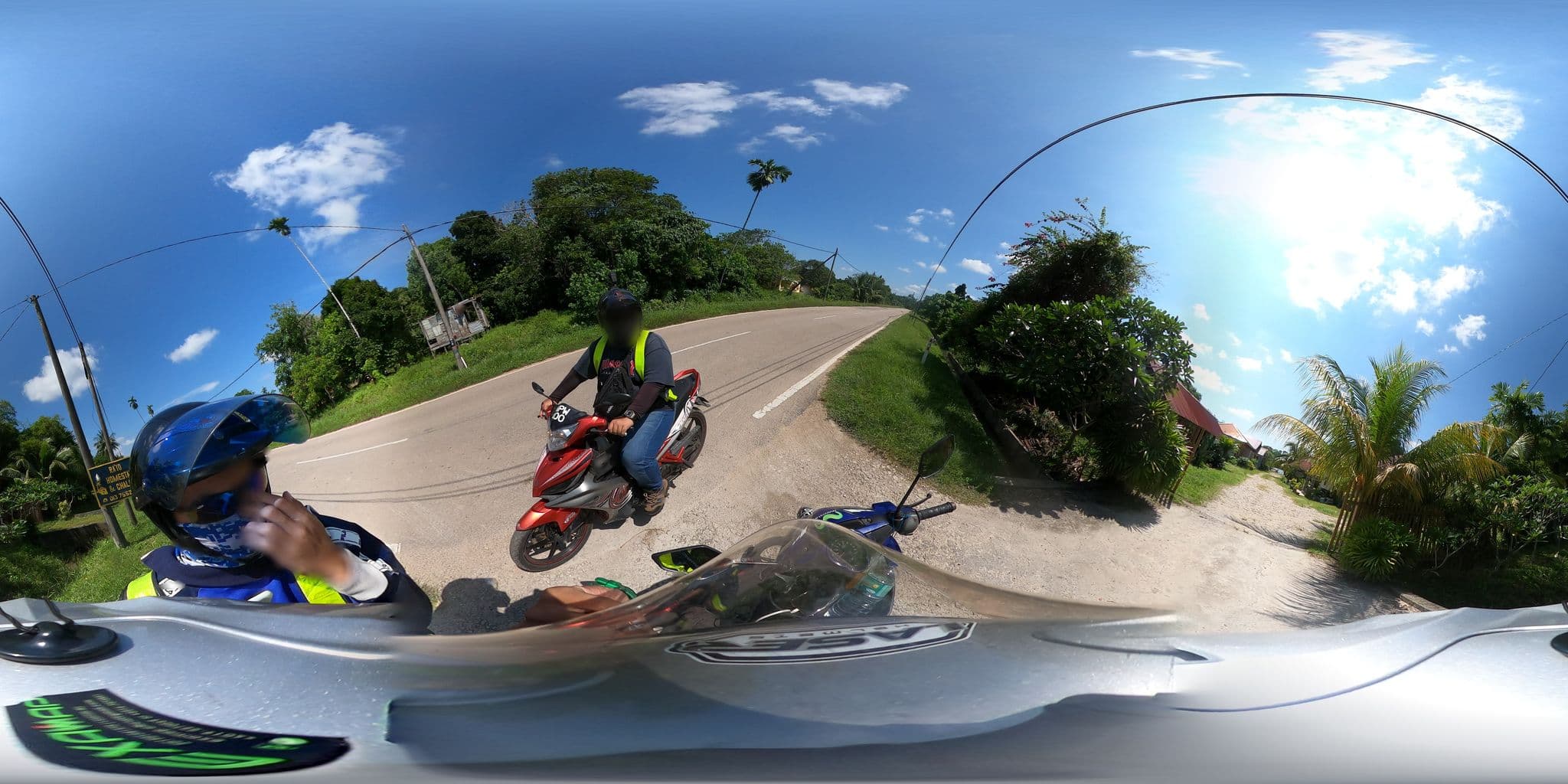 Street view near Ra'id Homestay & Chalet, Padang Endau — © langcworks (CC BY-SA · Mapillary)