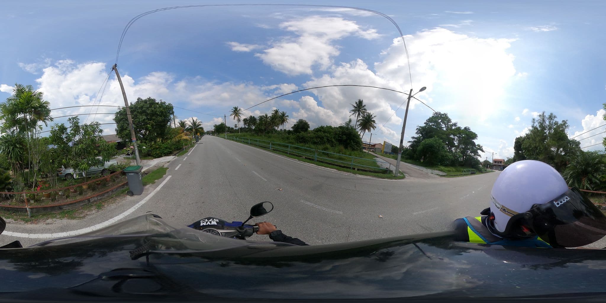 Street view near Cafe Sri Tanjung, Hotel Seri Malaysia, Mersing — © yoi (CC BY-SA · Mapillary)