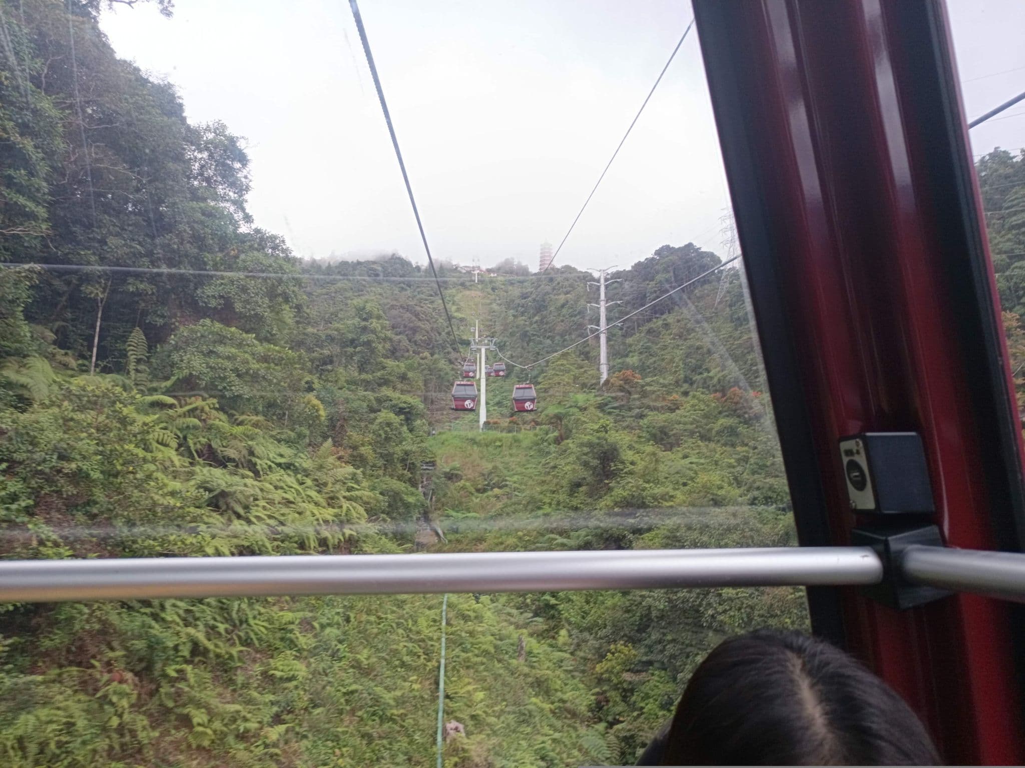 Street view near Avana Department Genting Highlands, Kampung Bukit Tinggi, Bentong — © YikQin (CC BY-SA · Mapillary)