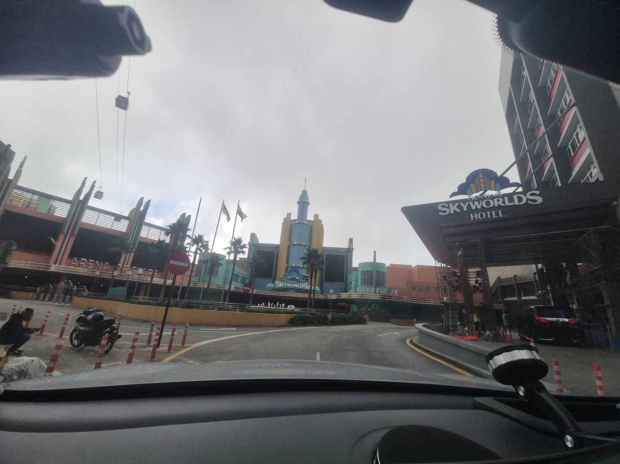 Street view near Level 16, Resort Hotel., Kampung Bukit Tinggi, Bentong — © lin_wang (CC BY-SA · Mapillary)