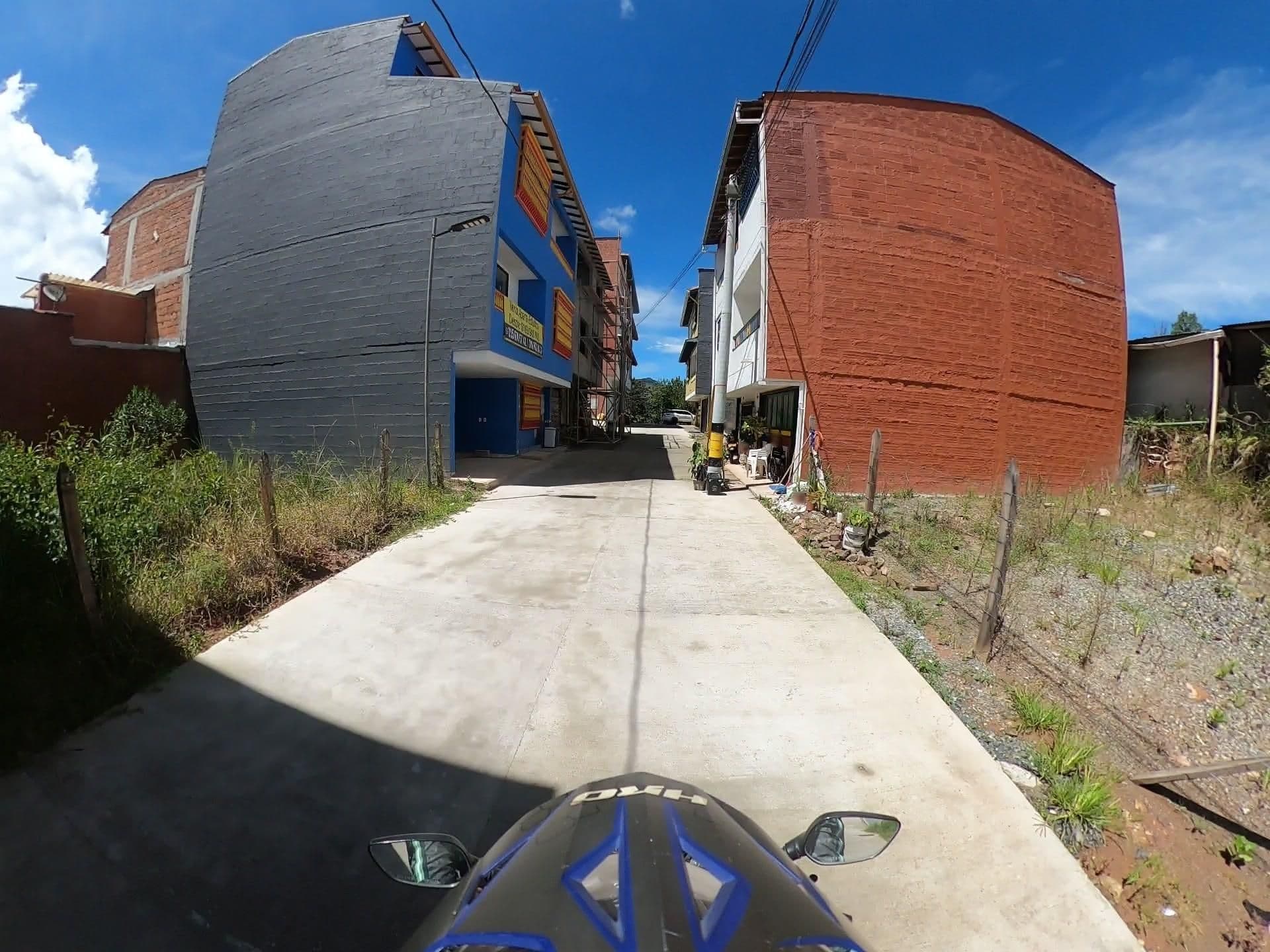 Street view near Balcones de la Piedra, Guatapé — © 360recorrido (CC BY-SA · Mapillary)