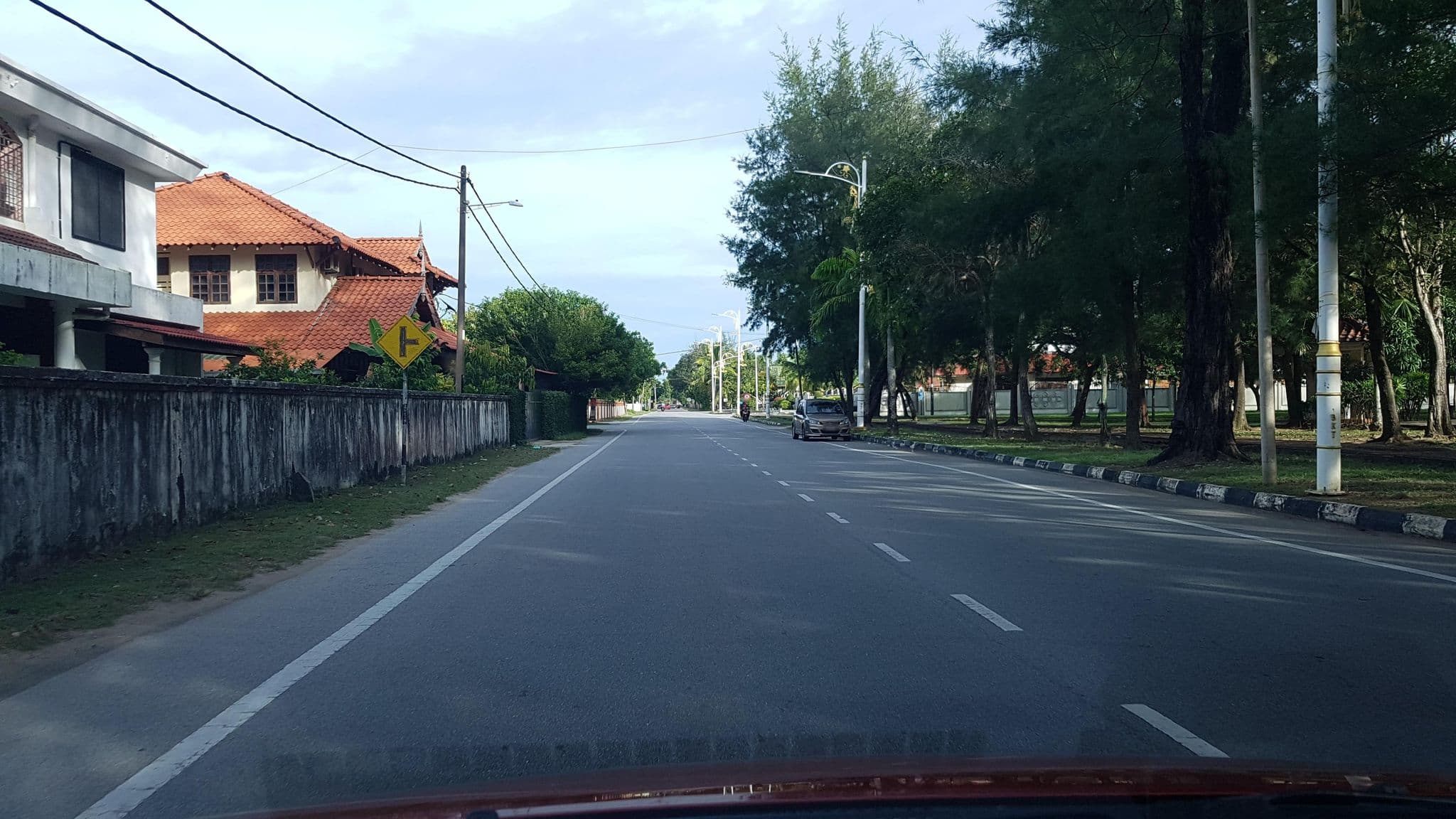 Street view near Seri Indah Resort, Kuala Terengganu — © aaronshenhao (CC BY-SA · Mapillary)