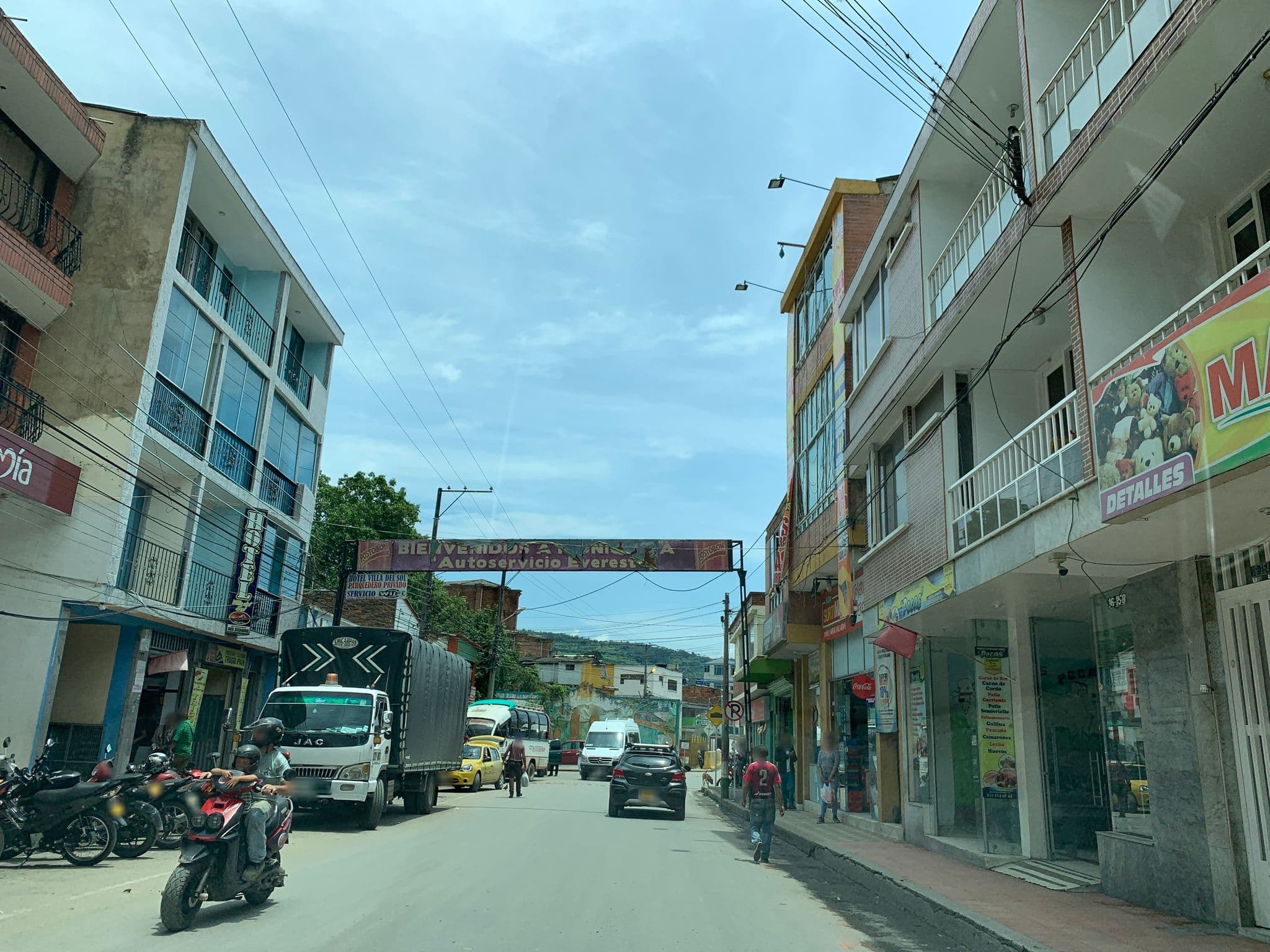 Street view near Hotel Engatama, Moniquirá — © javiersneider (CC BY-SA · Mapillary)