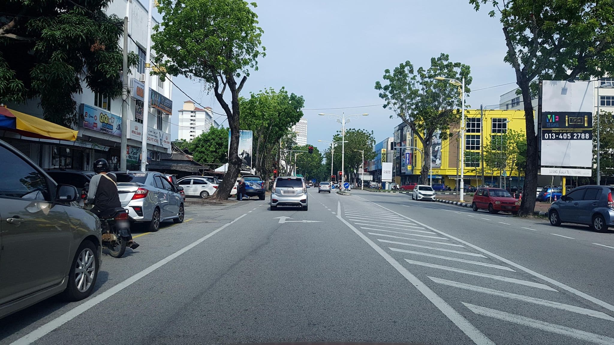 Street view near Permai Homestaymestay, Kuala Terengganu — © aaronshenhao (CC BY-SA · Mapillary)