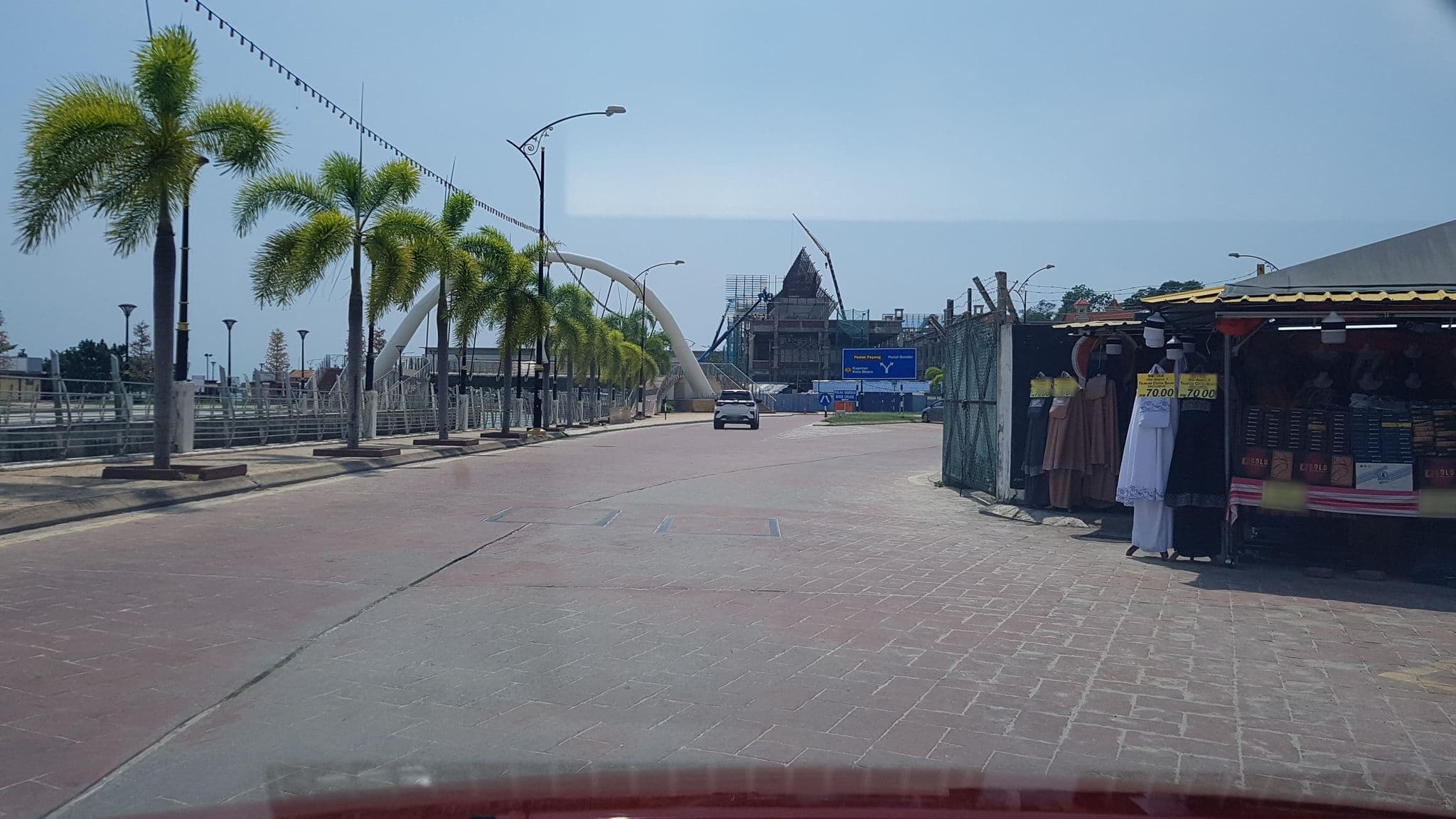 Street view near Coral Redang Resort Terengganu, Kuala Terengganu — © aaronshenhao (CC BY-SA · Mapillary)