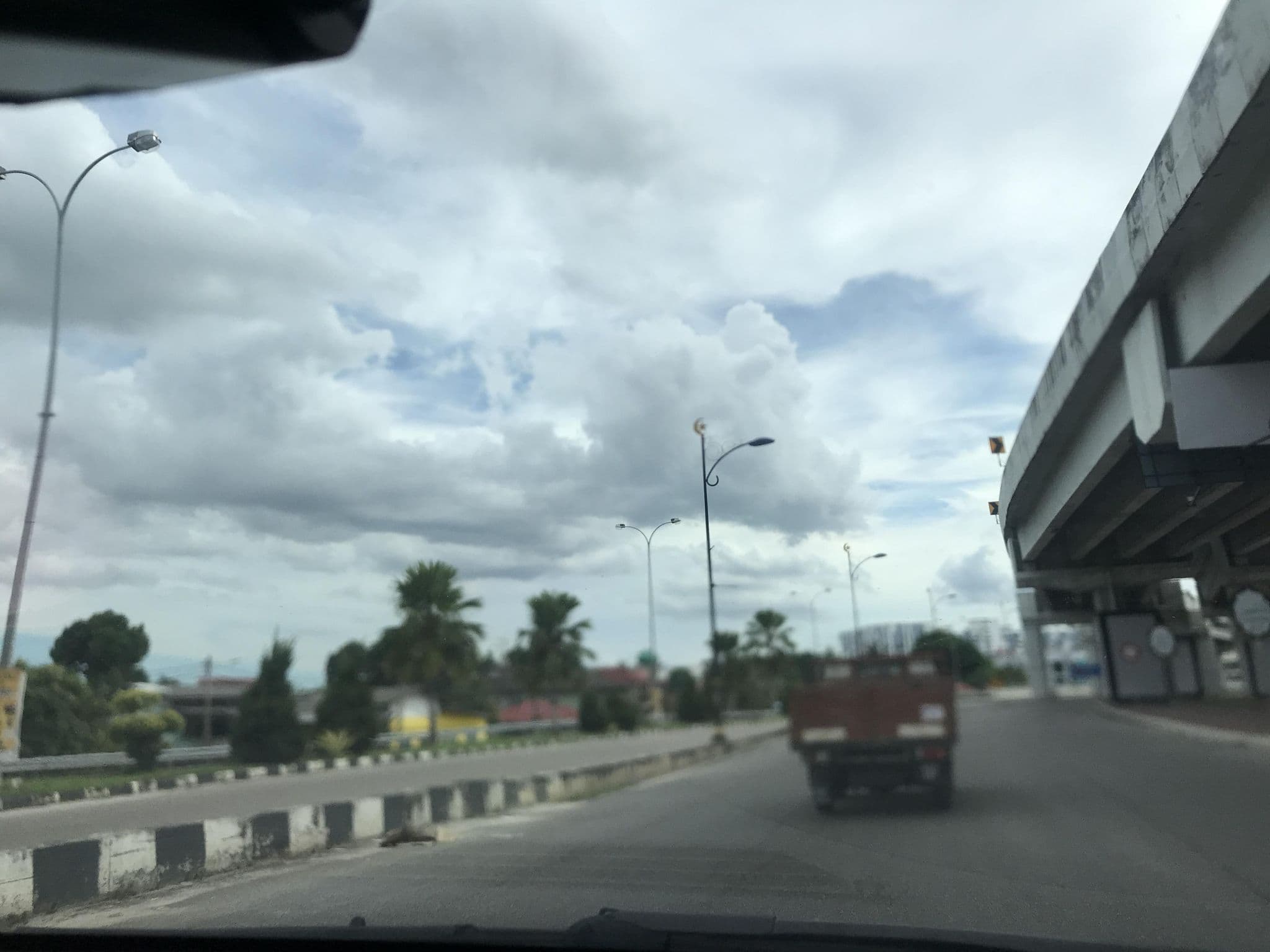 Street view near BBP Hotel Kota Bharu, Kampung Wakaf Sku — © Jeddy (CC BY-SA · Mapillary)