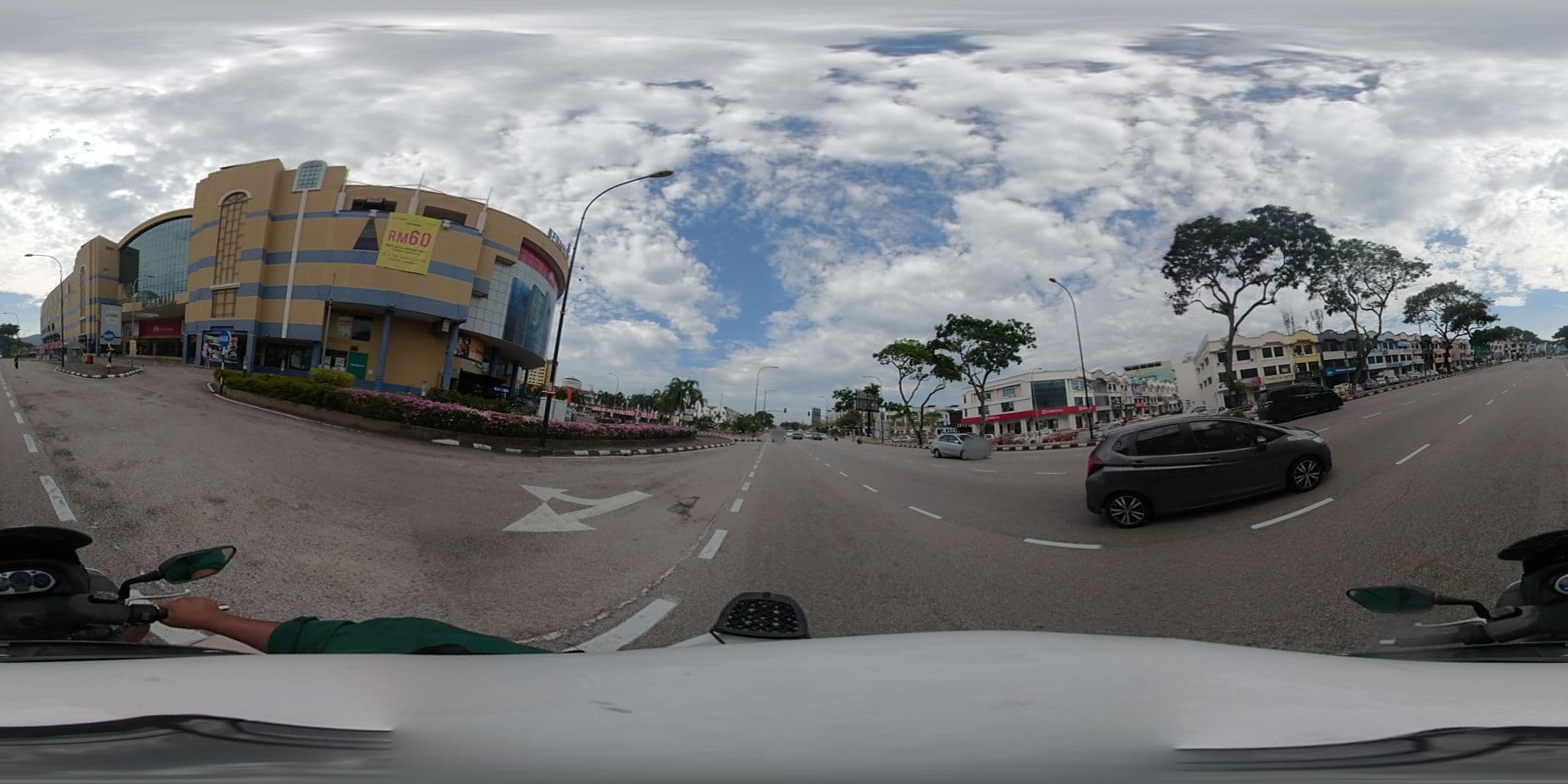 Street view near Best Western Prima Inland Sea Resort, Kuantan — © faizmahabob (CC BY-SA · Mapillary)