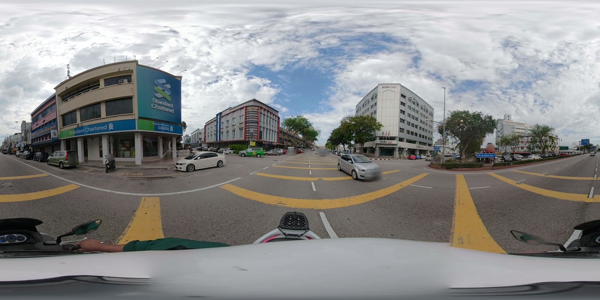 Street view near Cititel Hotel,Penang, Kuantan — © faizmahabob (CC BY-SA · Mapillary)