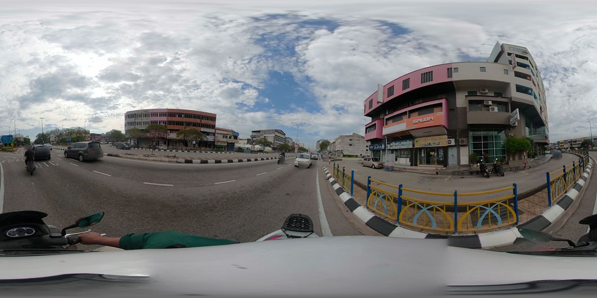 Street view near Lobby Hotel Greanleaf, Kuantan — © faizmahabob (CC BY-SA · Mapillary)