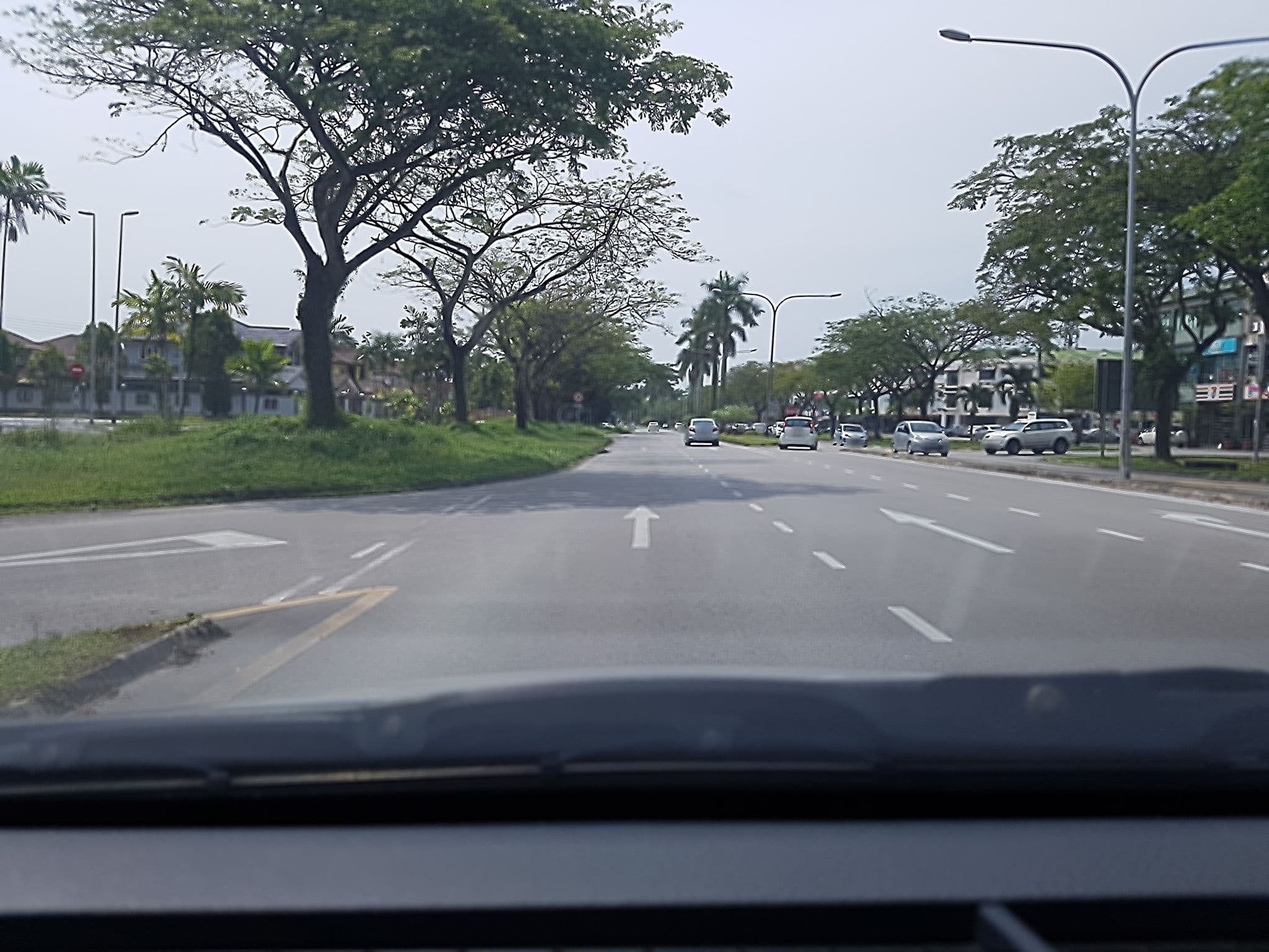 Street view near Room 818,Level 8, Kuching — © evelyn_kong (CC BY-SA · Mapillary)