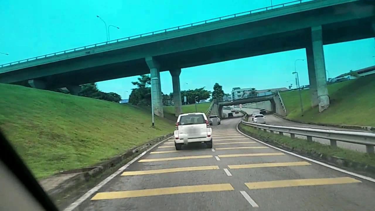 Street view near Vully inn, Kuching — © roadroid (CC BY-SA · Mapillary)