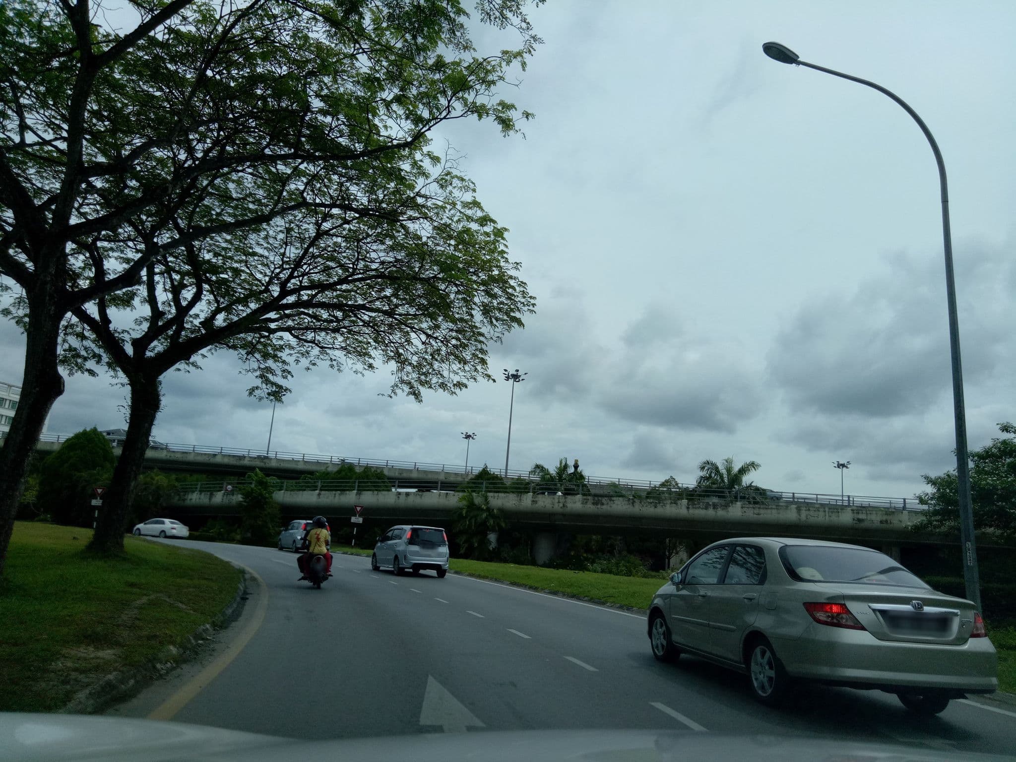 Street view near VIP Waitng Room, Kuching — © morgana88 (CC BY-SA · Mapillary)