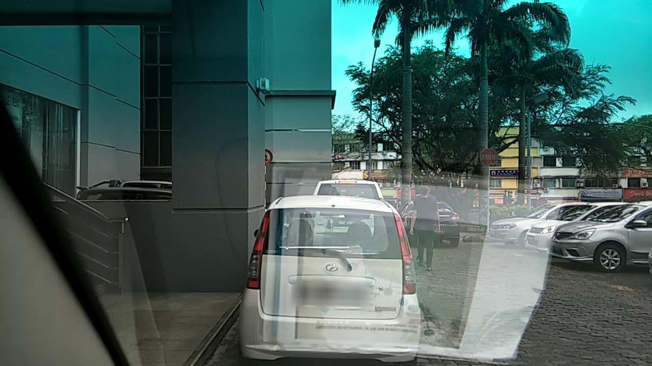 Street view near Ariva Gateway Kuching, Kuching — © roadroid (CC BY-SA · Mapillary)