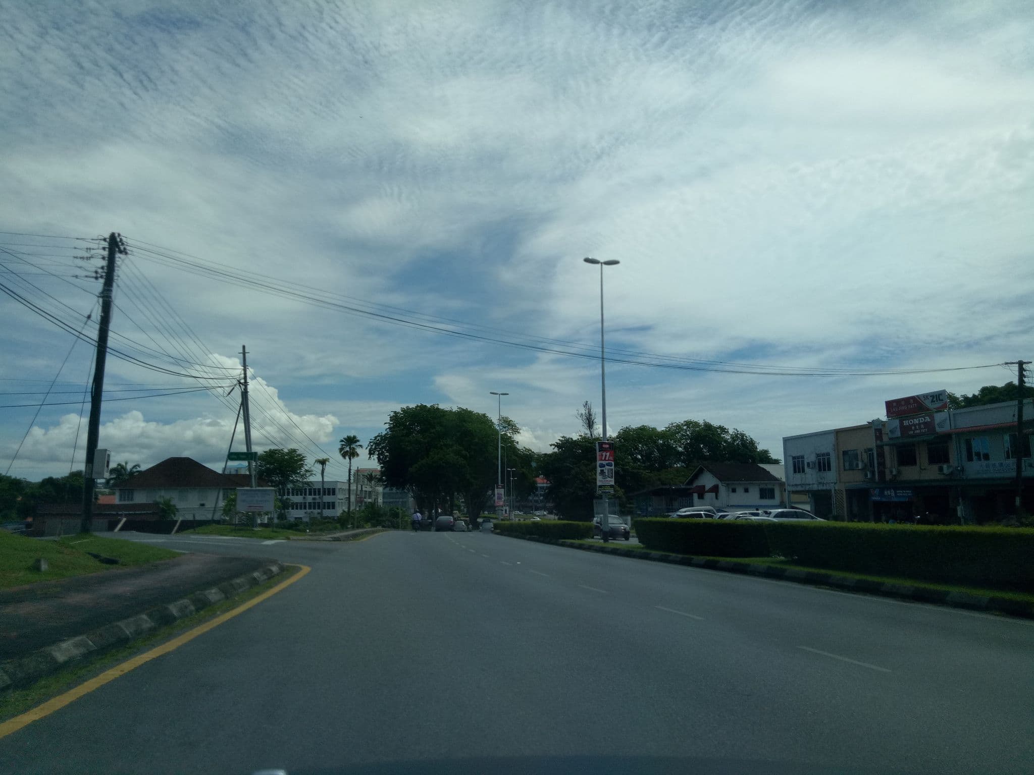 Street view near Place2Stay Hotel, Kuching — © ronny_mile (CC BY-SA · Mapillary)