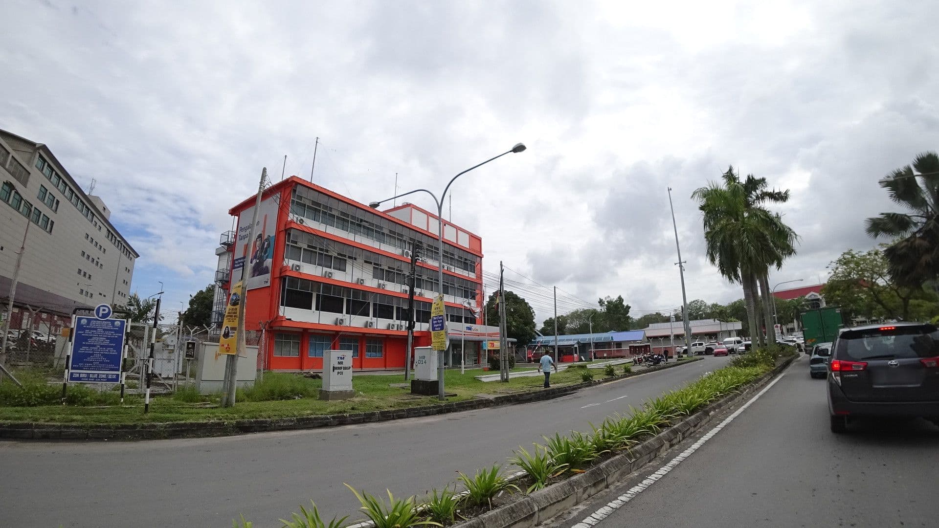 Street view near 123, Miri — © raito (CC BY-SA · Mapillary)