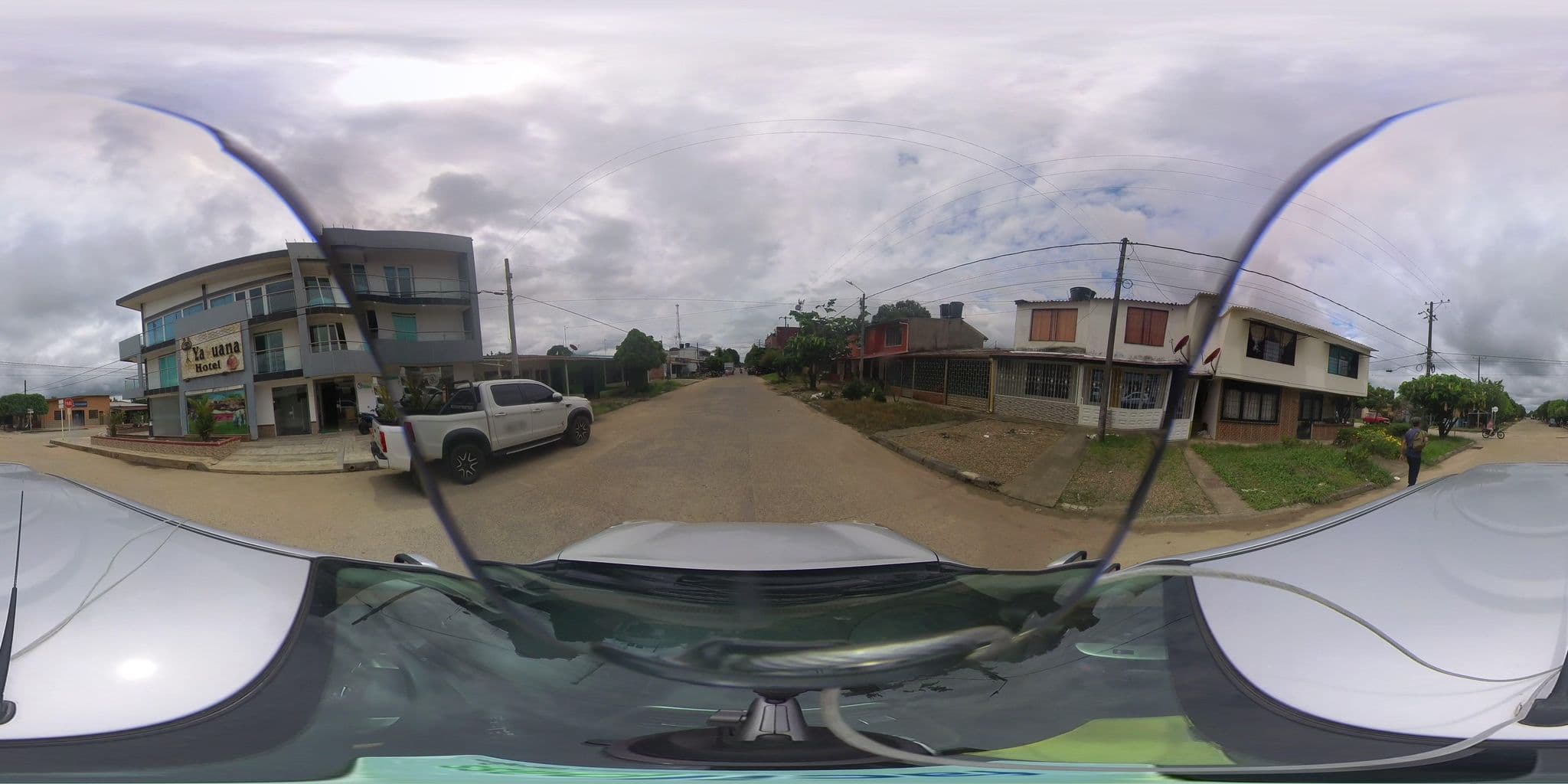 Street view near Yakuna, Puerto López — © juanmelo (CC BY-SA · Mapillary)