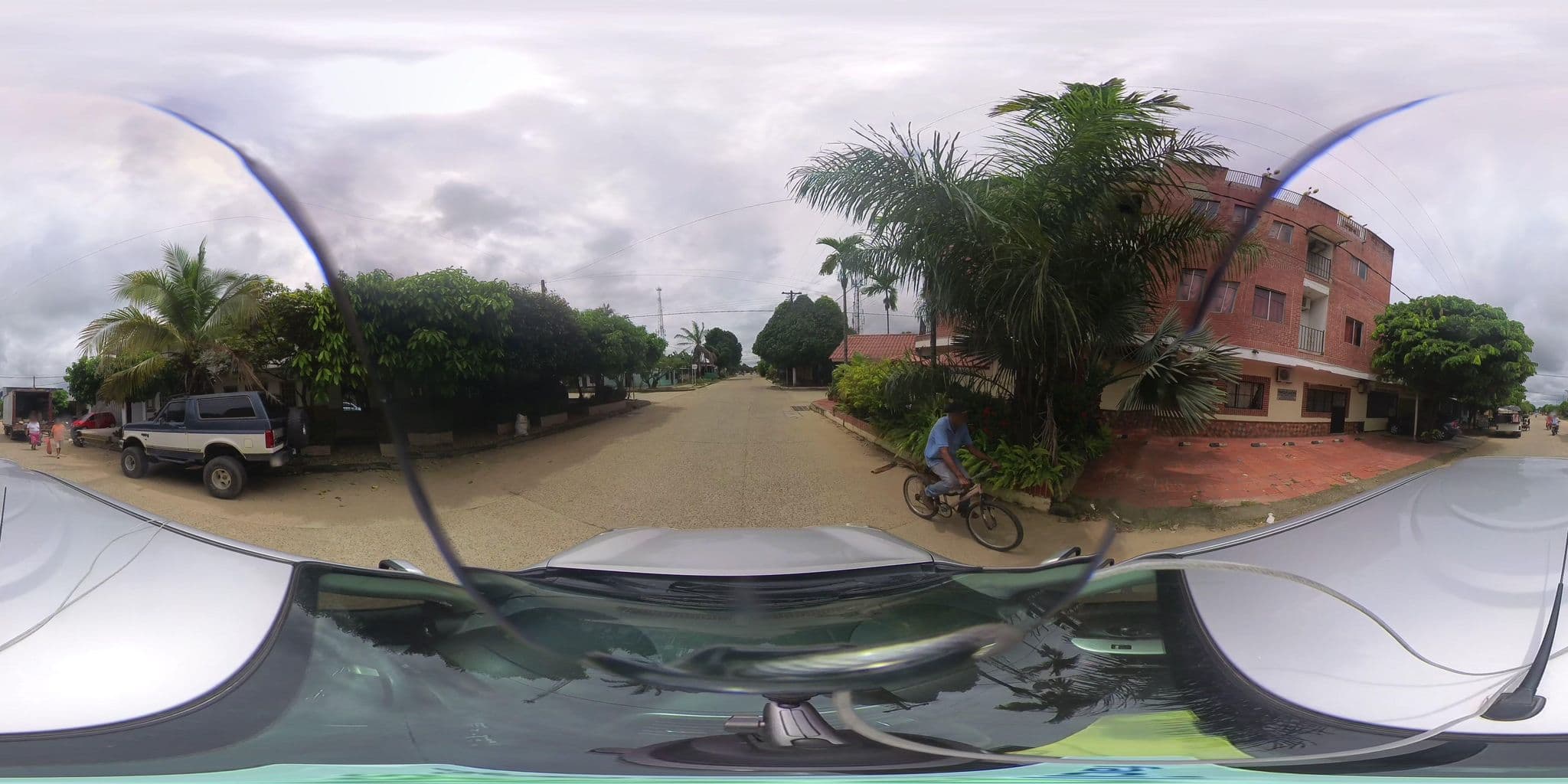 Street view near Palma real, Puerto López — © juanmelo (CC BY-SA · Mapillary)