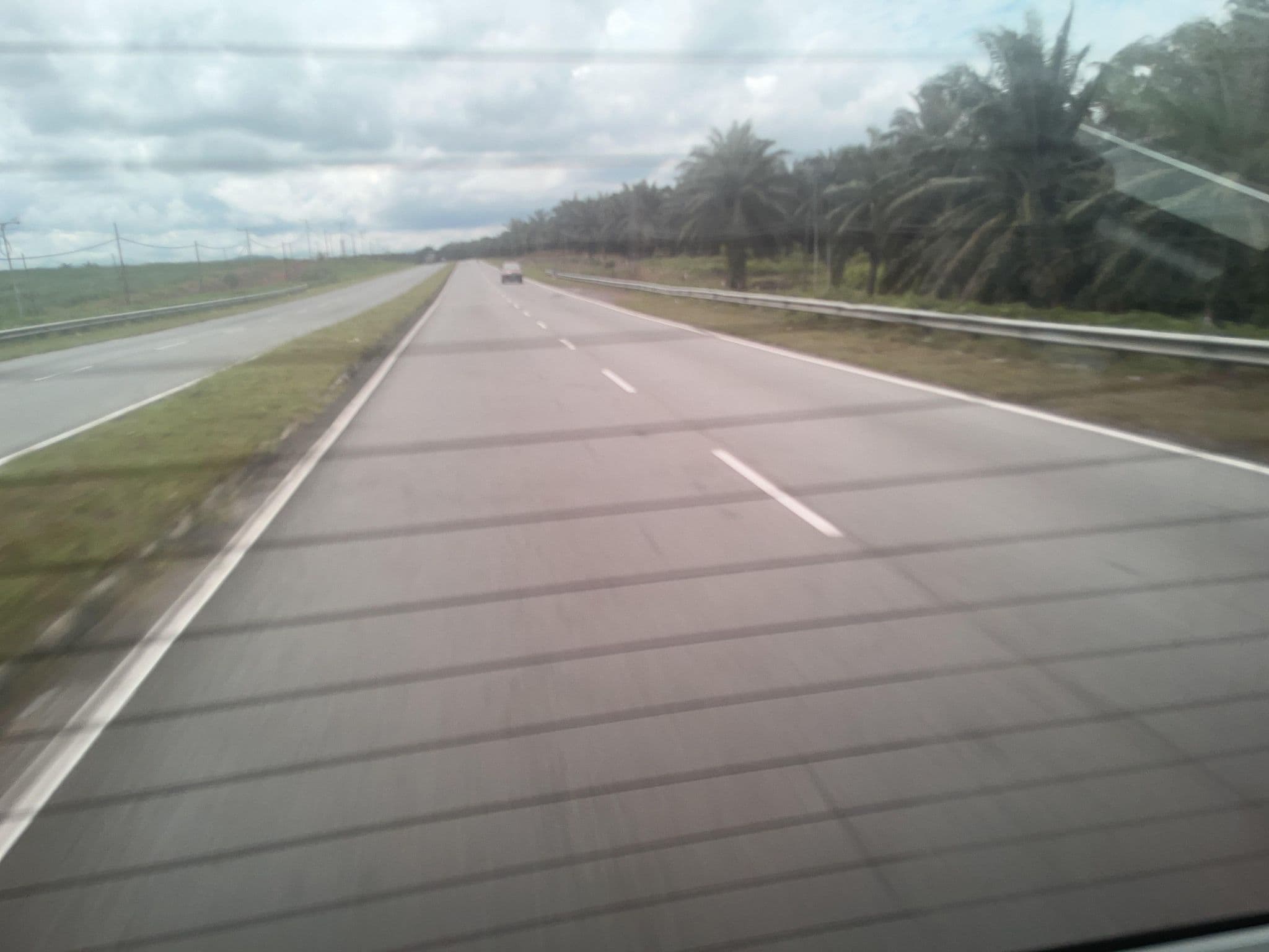Street view near Sipadan Water Village Resort, Kampong Indarasabak — © mottiger (CC BY-SA · Mapillary)