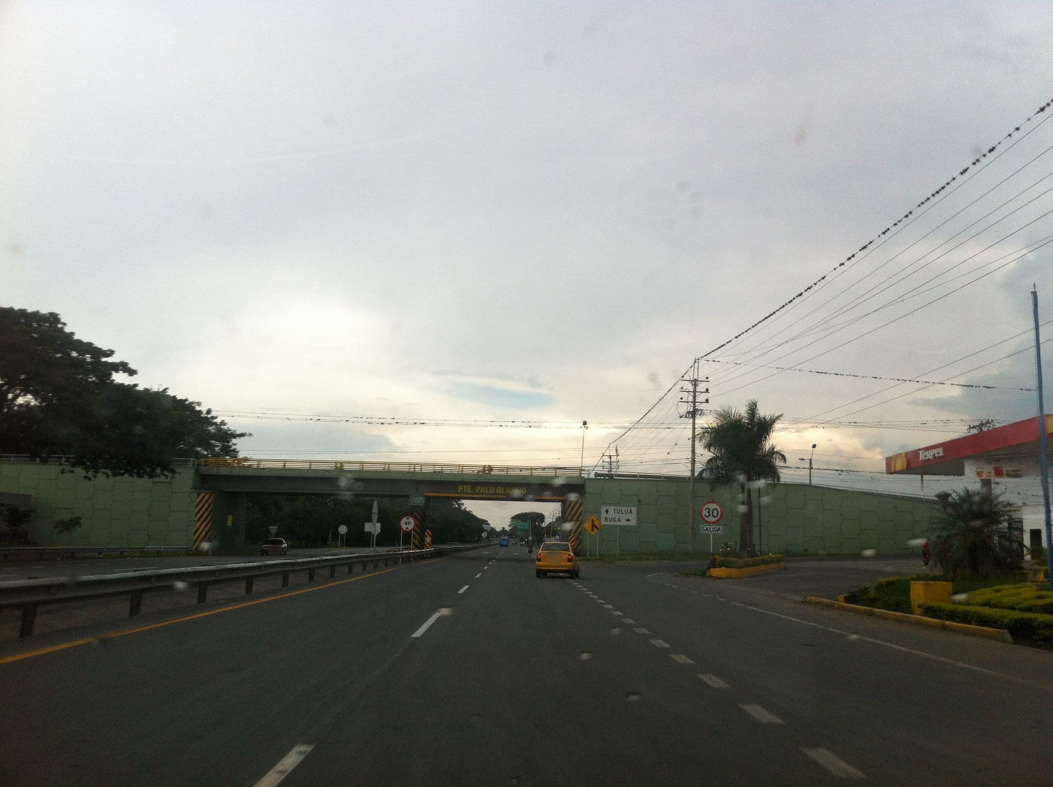 Street view near Hotel Calima, Guadalajara de Buga — © hk6jms (CC BY-SA · Mapillary)