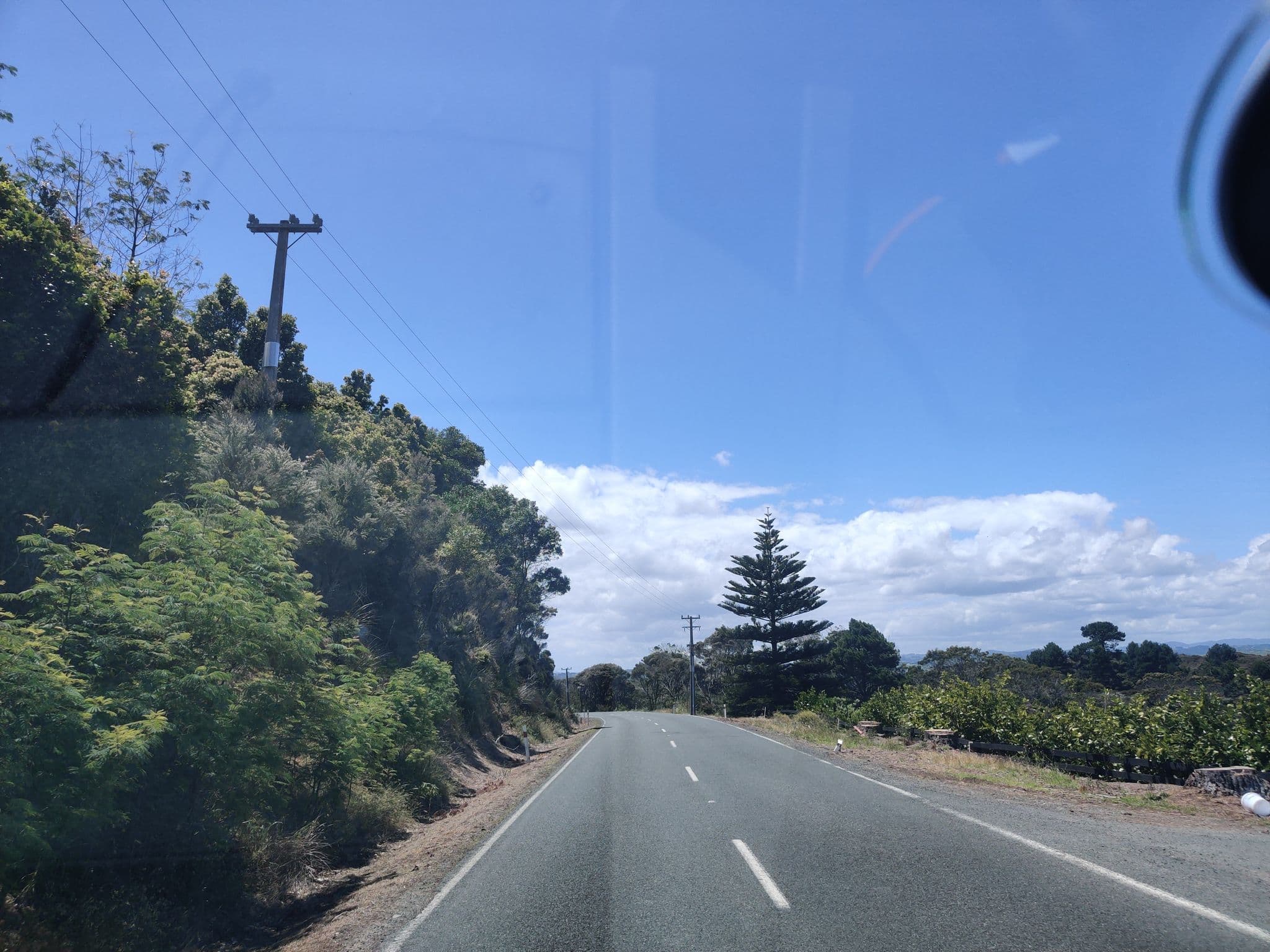 Street view near Goodtaka Lodge, Ahipara — © elphix (CC BY-SA · Mapillary)
