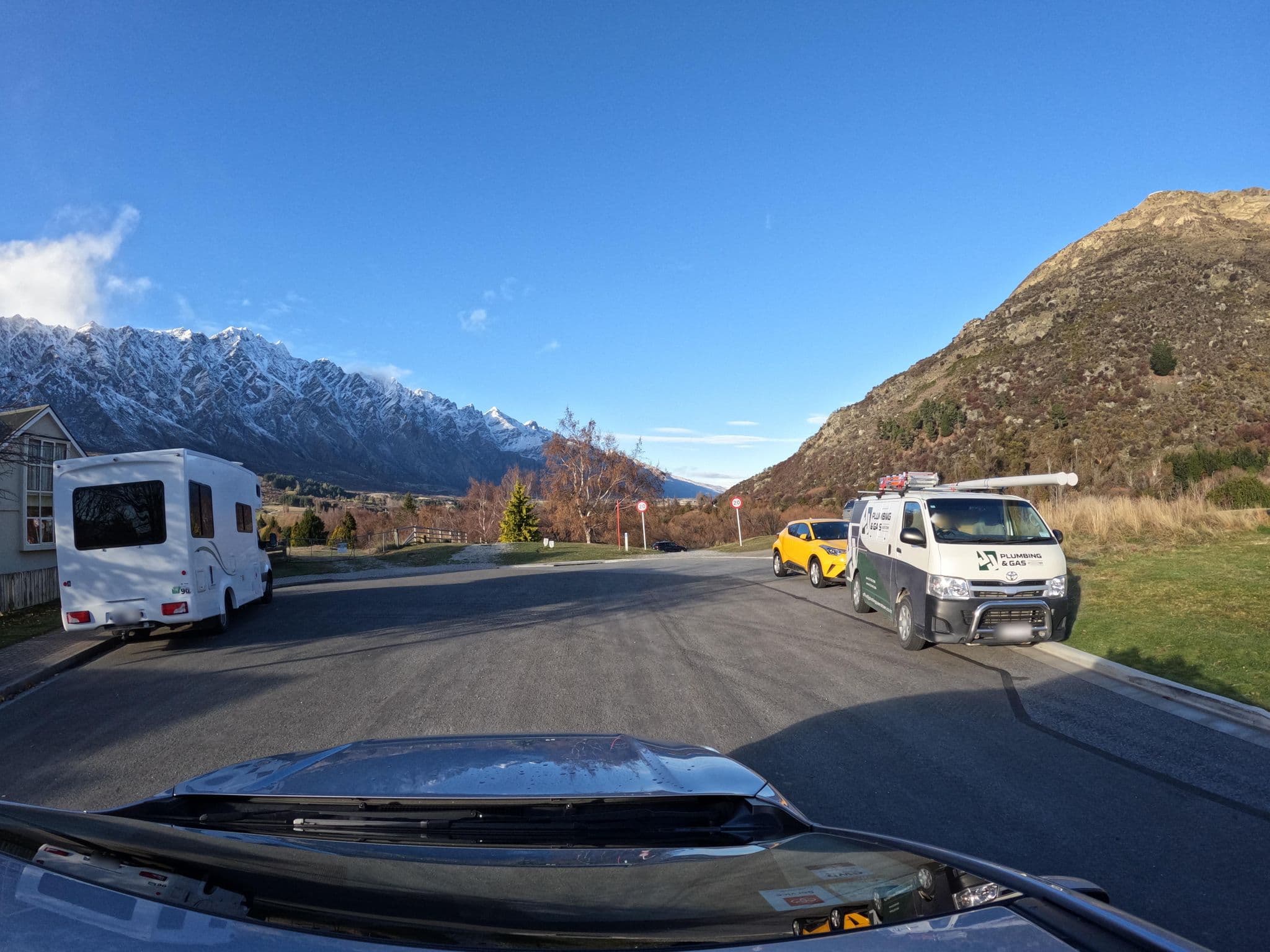 Street view near Riverside Retreat, Frankton — © skillsy (CC BY-SA · Mapillary)