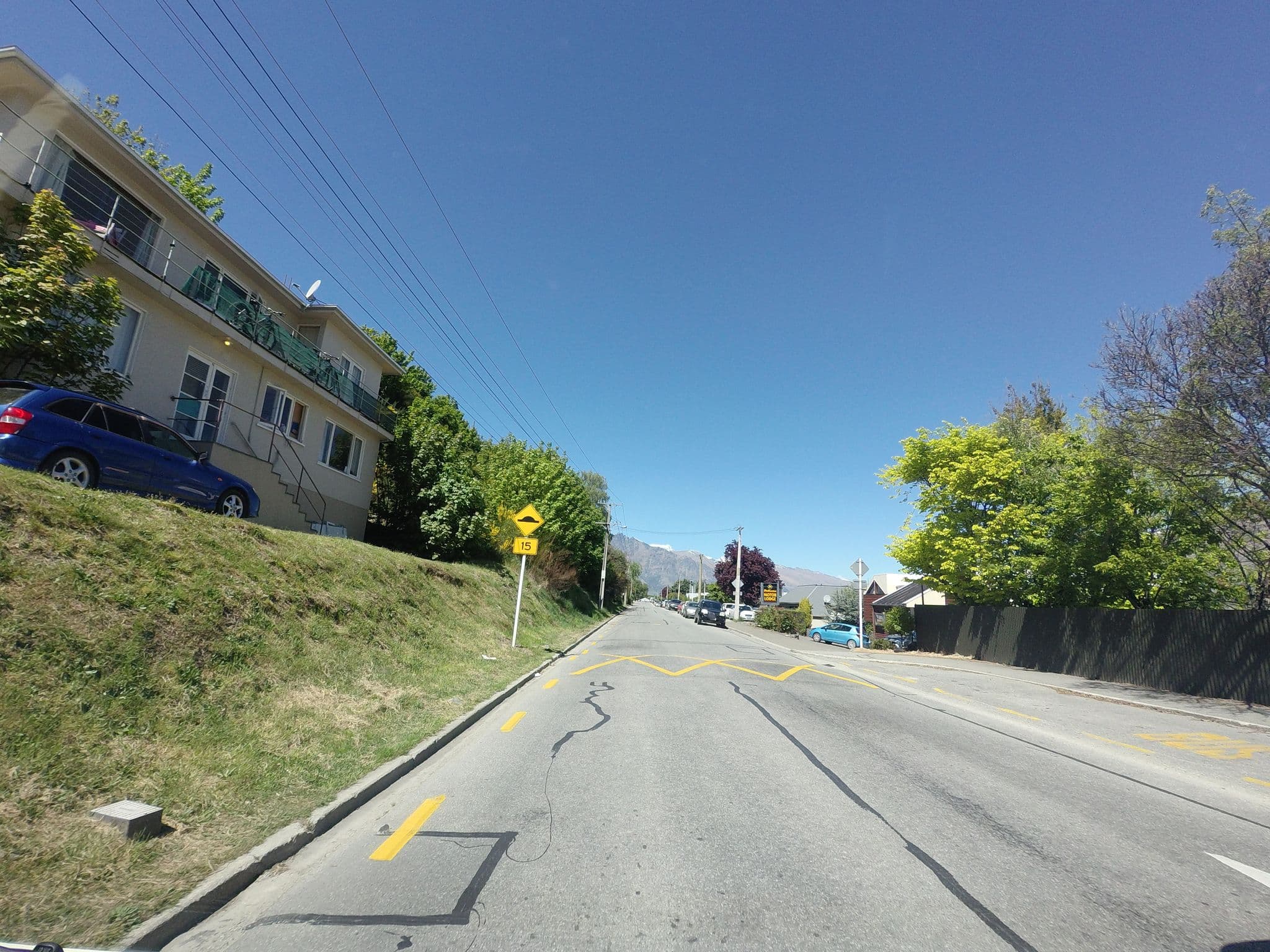Street view near Melbourne Lodge Bed & Breakfast, Queenstown — © mishari (CC BY-SA · Mapillary)