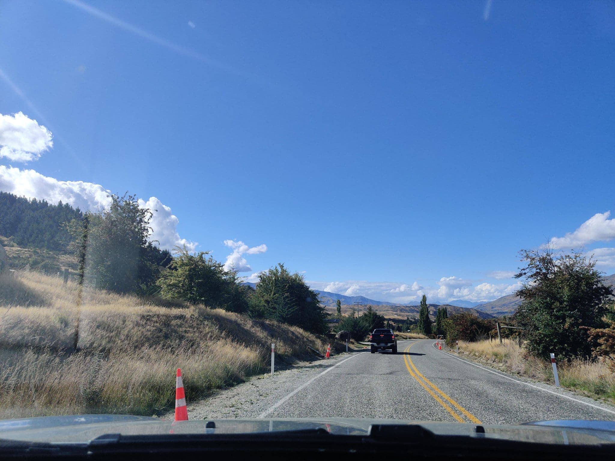 Street view near Hut, Arrowtown — © elphix (CC BY-SA · Mapillary)